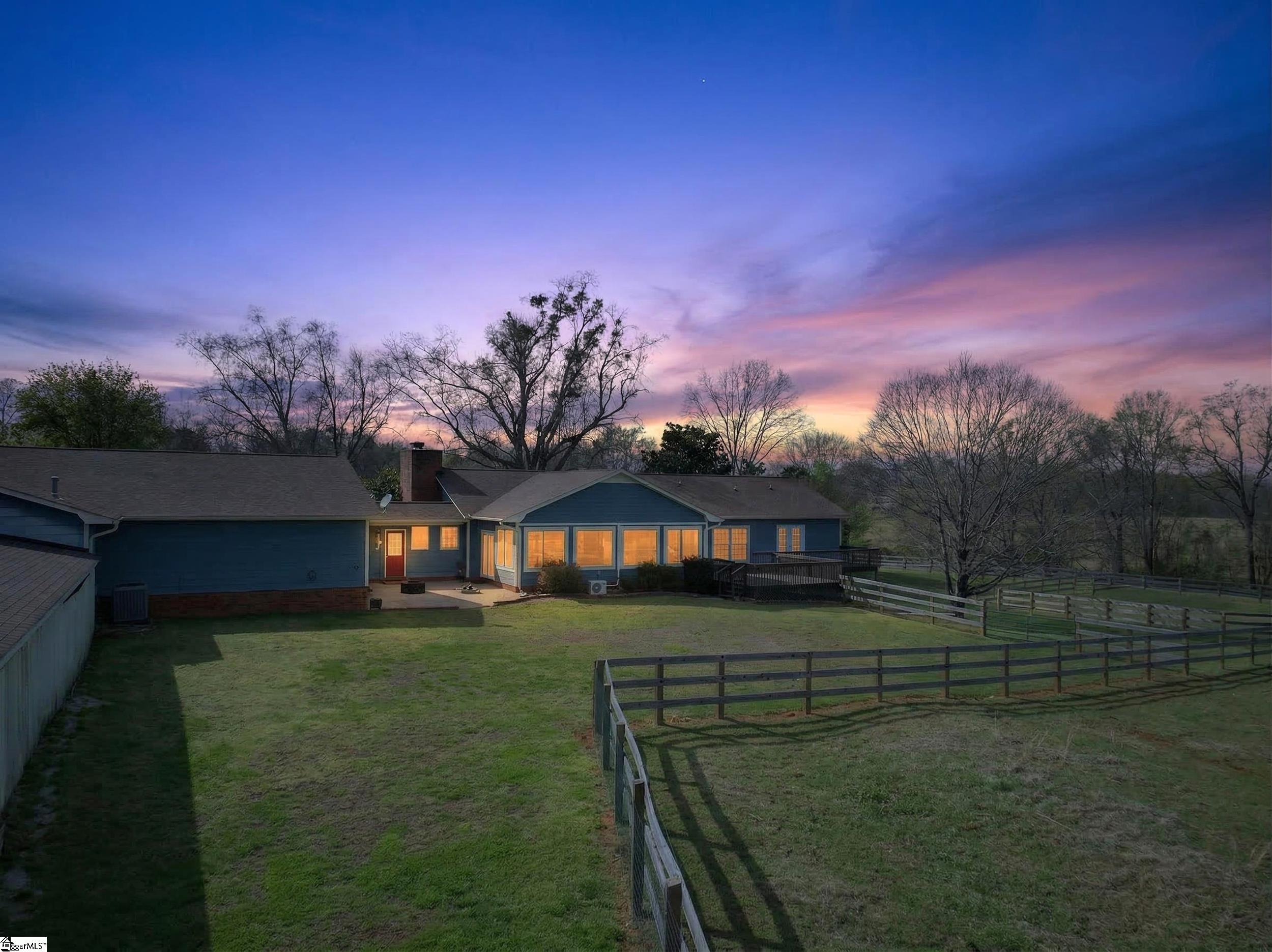 341 Ridings Road, Chesnee SC 29323