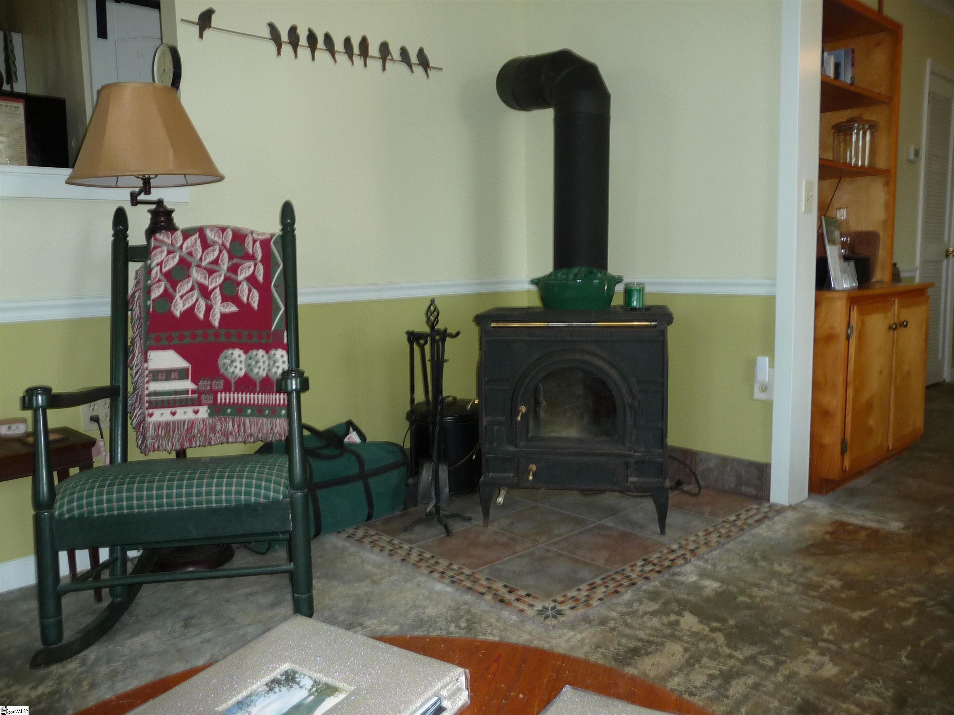 3605 Skyuka Mountain Road Columbus, NC 28722