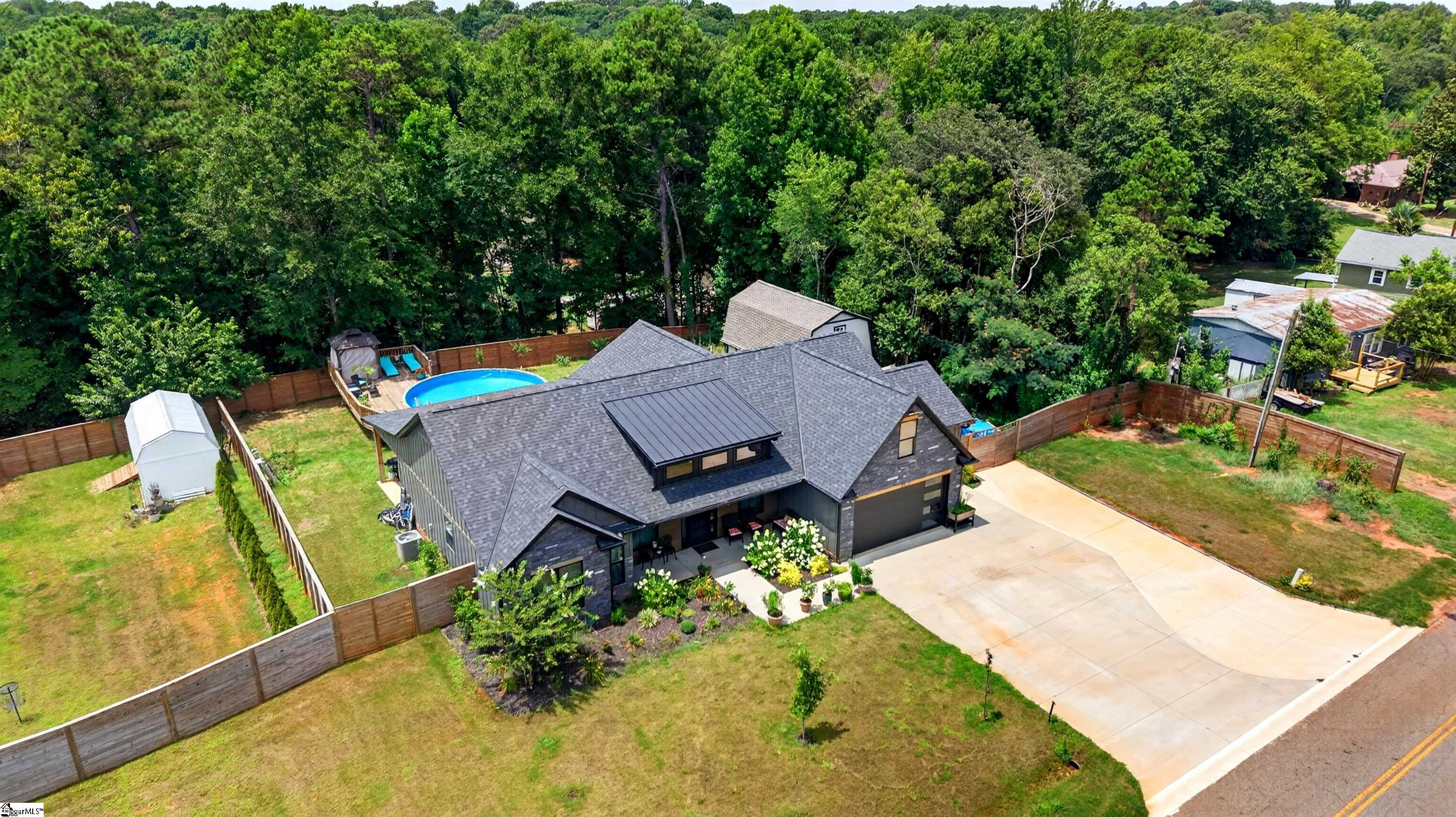 1512 Asbury Park Road Anderson, SC 29625