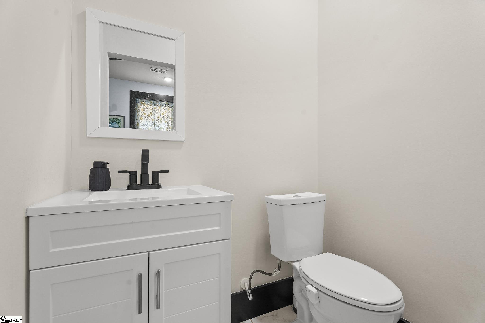 1512 Asbury Park Road Anderson, SC 29625