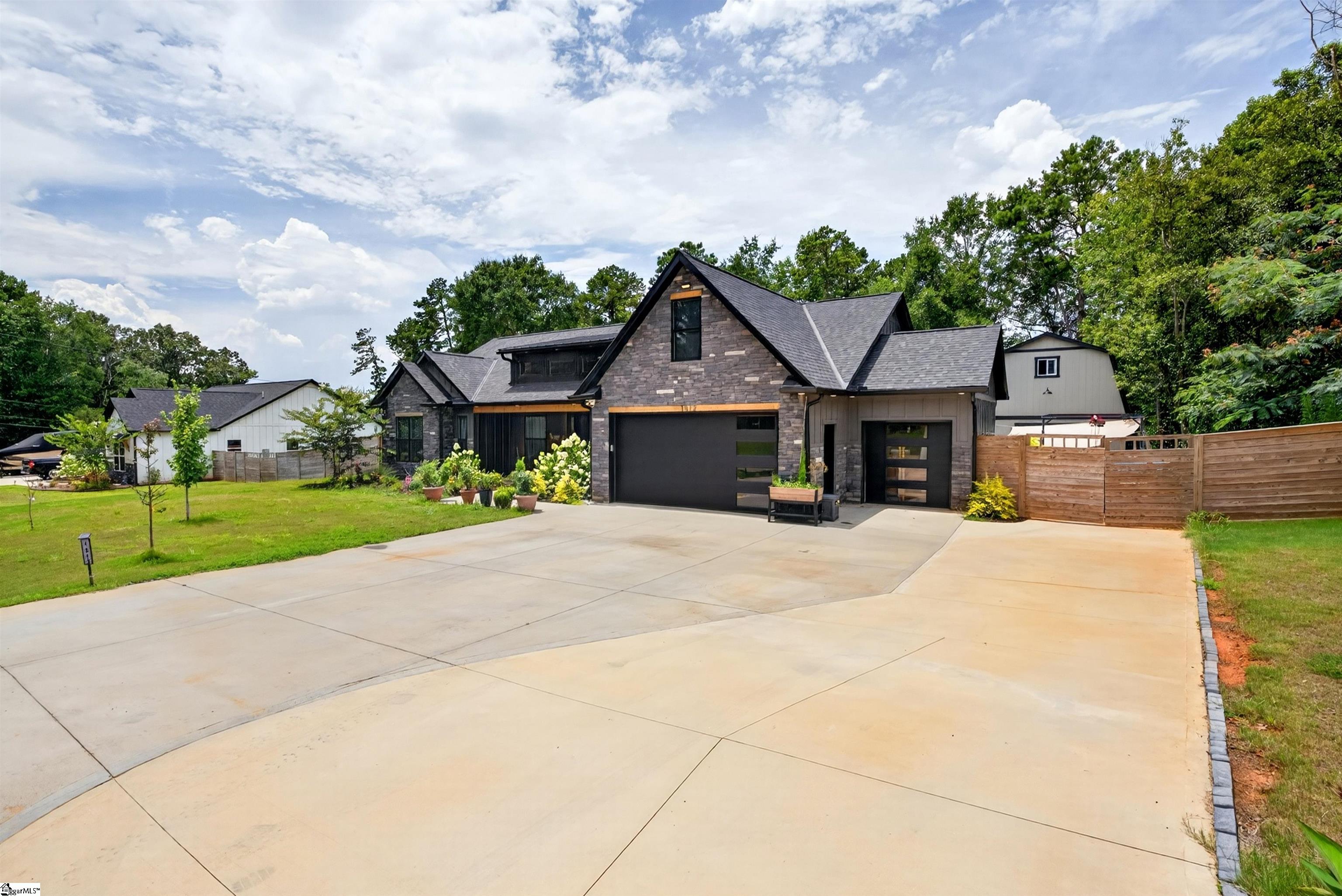 1512 Asbury Park Road Anderson, SC 29625