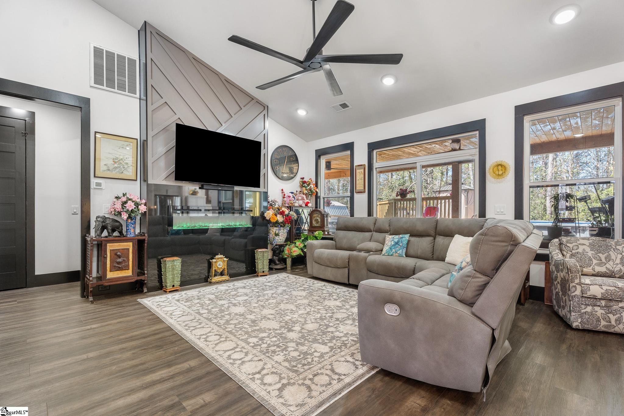 1512 Asbury Park Road Anderson, SC 29625