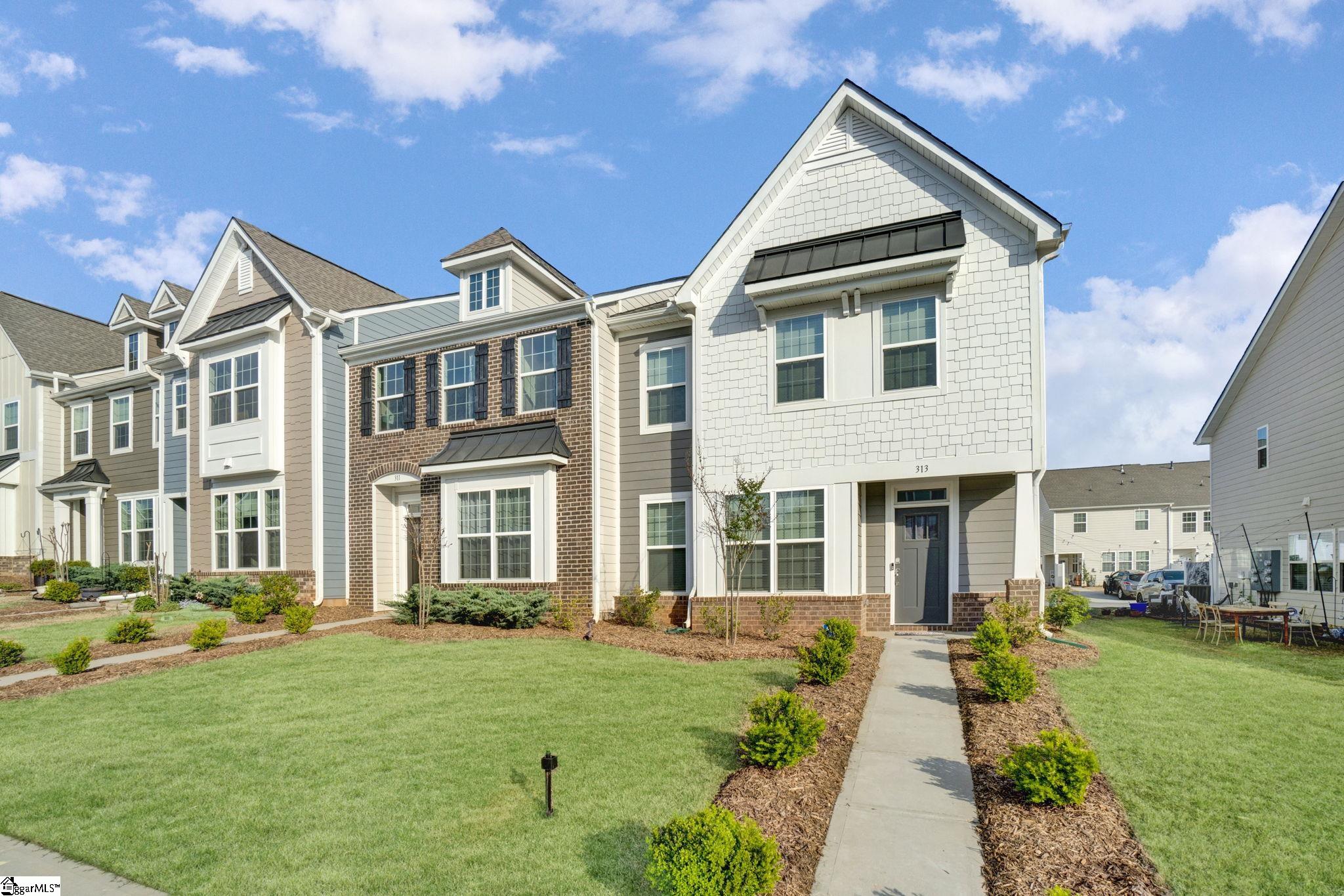 Photo 2 of Townhouse for sale at 313 Novelty Dr, Greer, SC 29651 | MLS# 1585395 | Listing updated on 2026-09-18