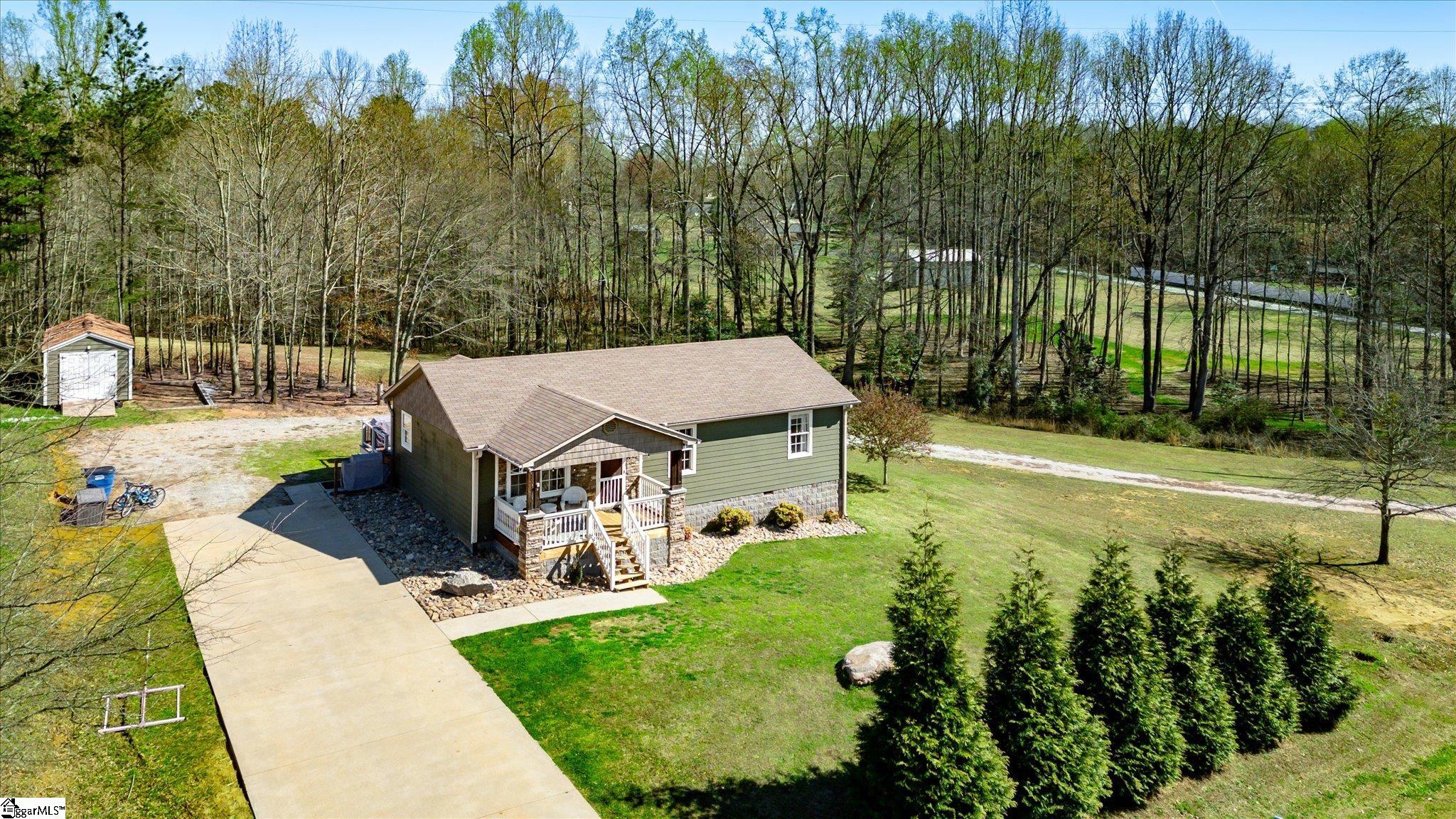 450 Lindsey Lake Road, Travelers Rest, SC, 29690