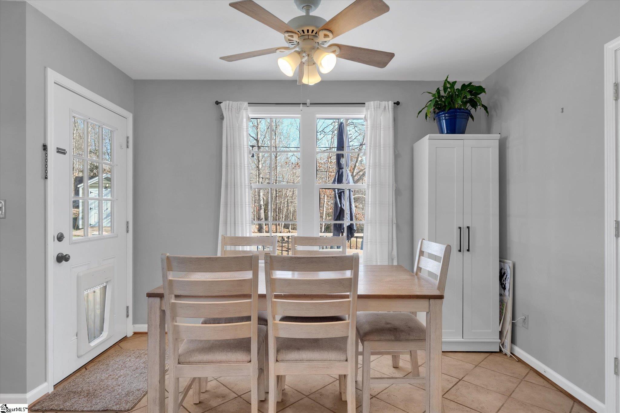 450 Lindsey Lake Road, Travelers Rest, SC, 29690