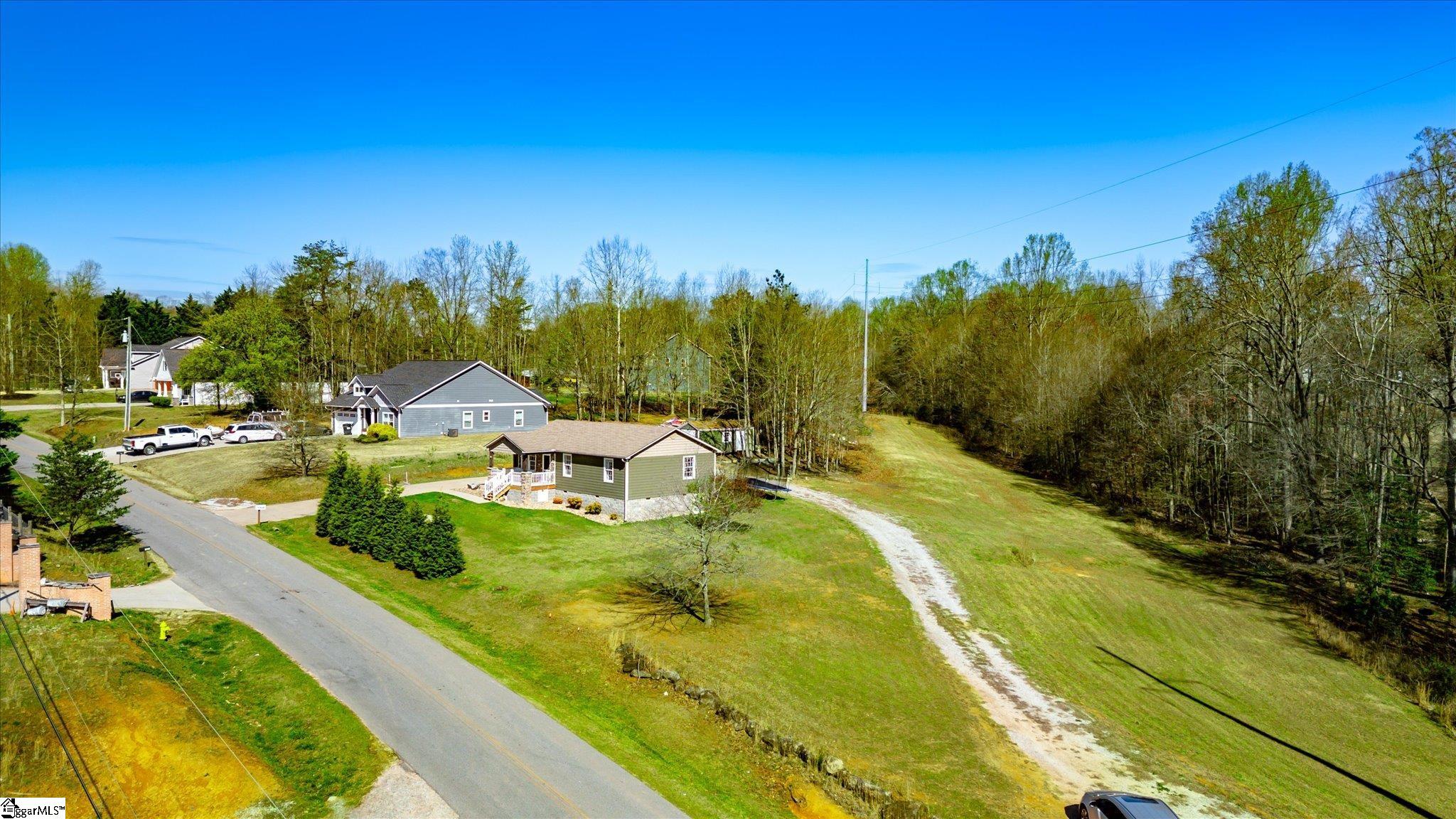 450 Lindsey Lake Road, Travelers Rest, SC, 29690