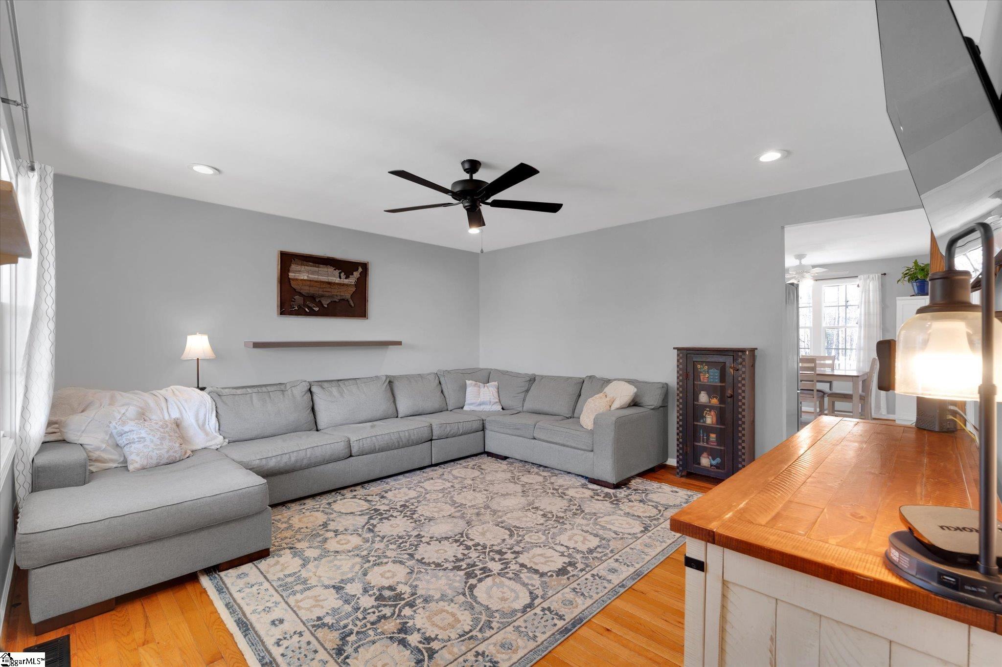 450 Lindsey Lake Road, Travelers Rest, SC, 29690