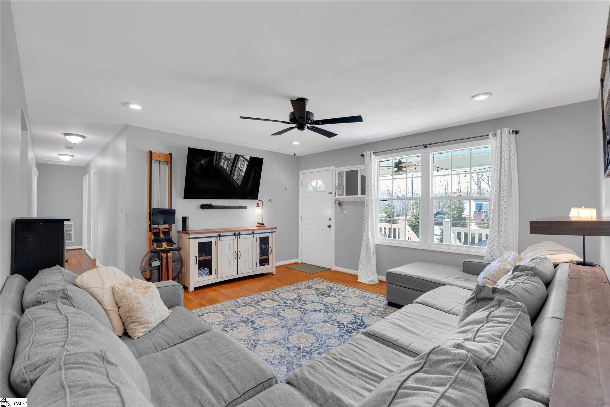 450 Lindsey Lake Road, Travelers Rest, SC, 29690