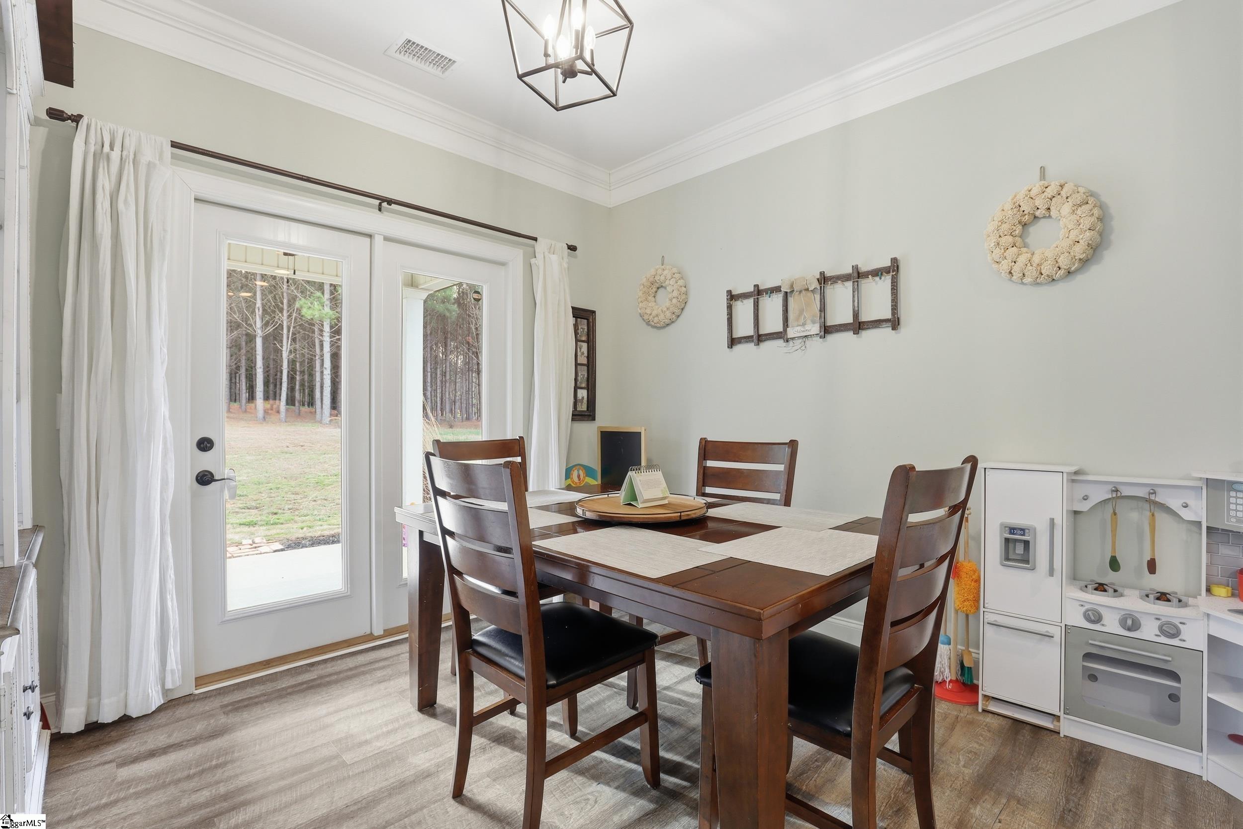 127 W Stewart Street Pelzer, SC 29669