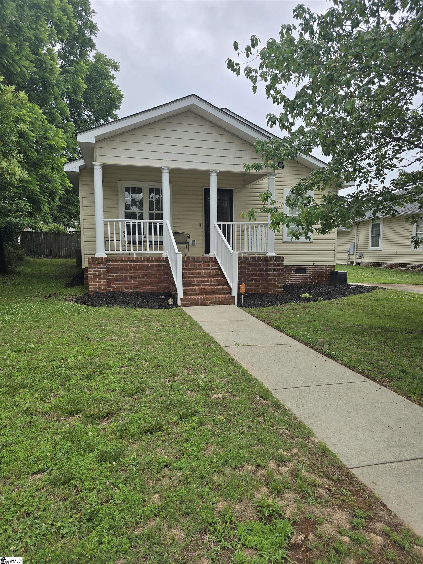 409 Gower Street Greenville, SC 29611