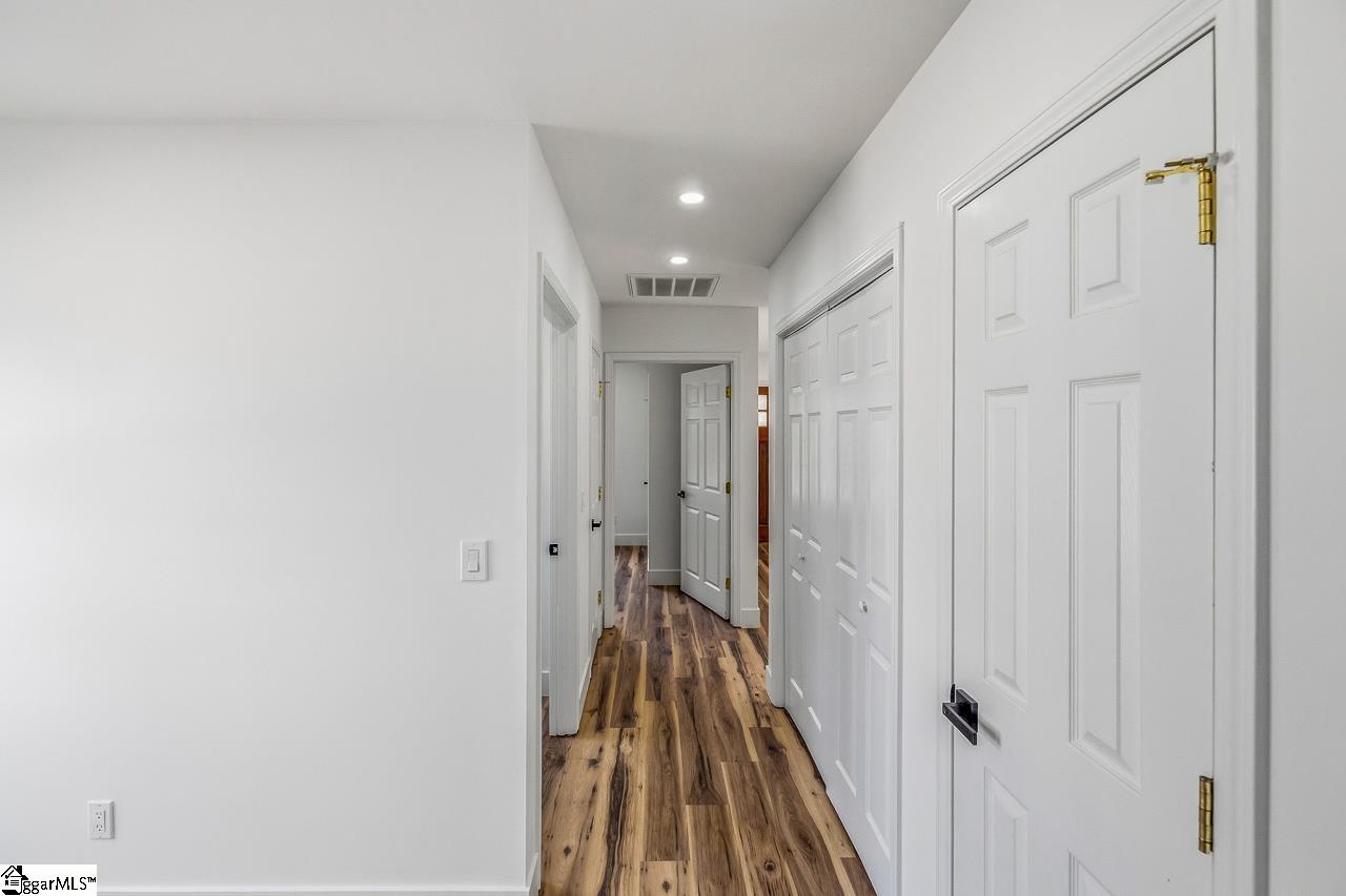 409 Gower Street Greenville, SC 29611