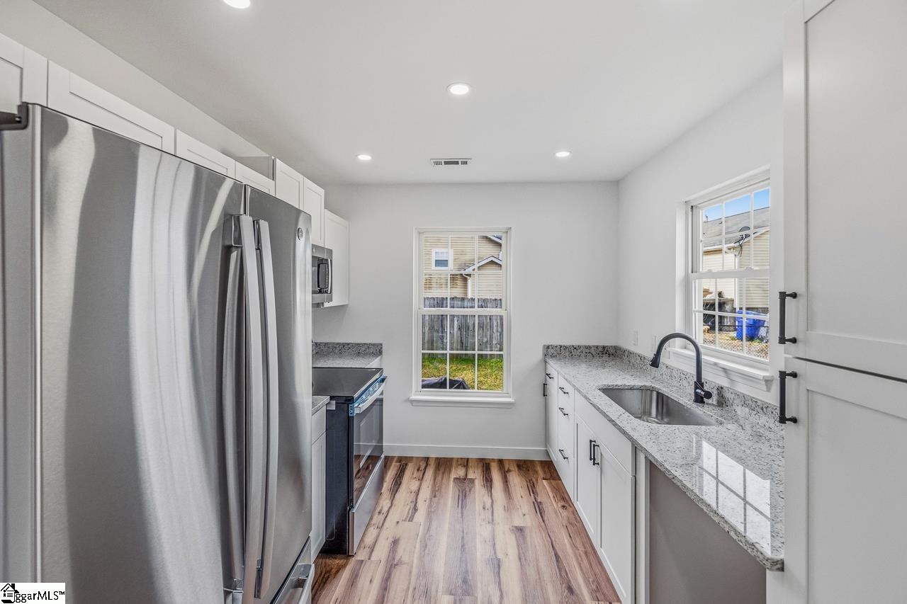 409 Gower Street Greenville, SC 29611