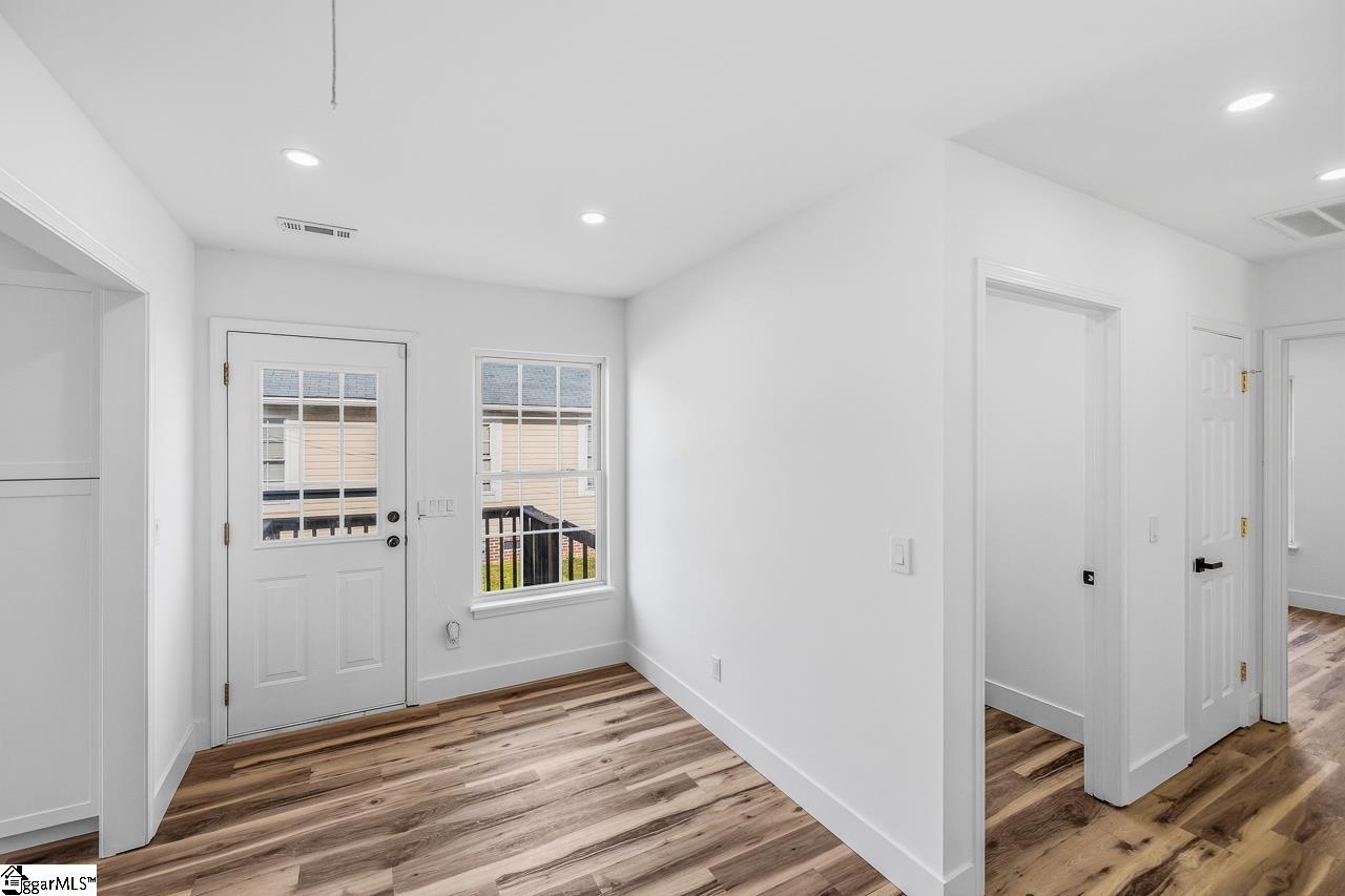 409 Gower Street Greenville, SC 29611