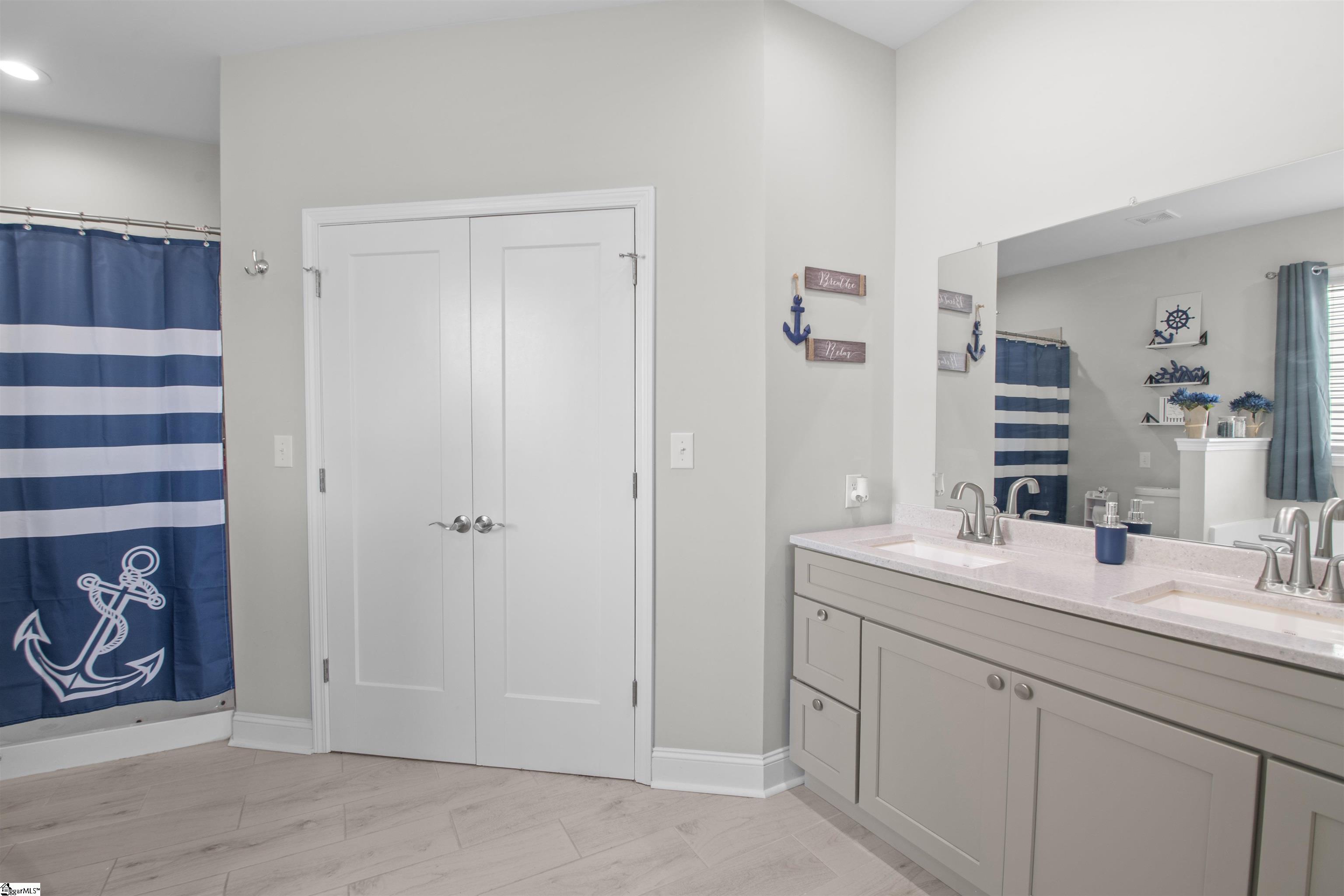 704 Rockcliff Street Greenville, SC 29617
