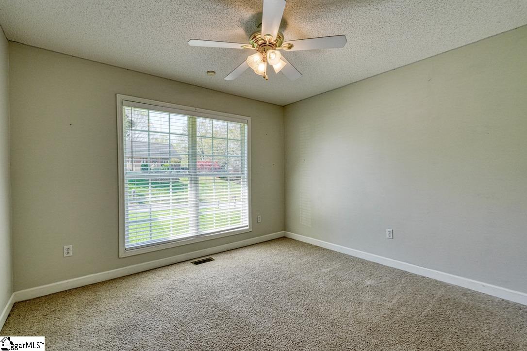 860 Thackston Drive Spartanburg, SC 29307