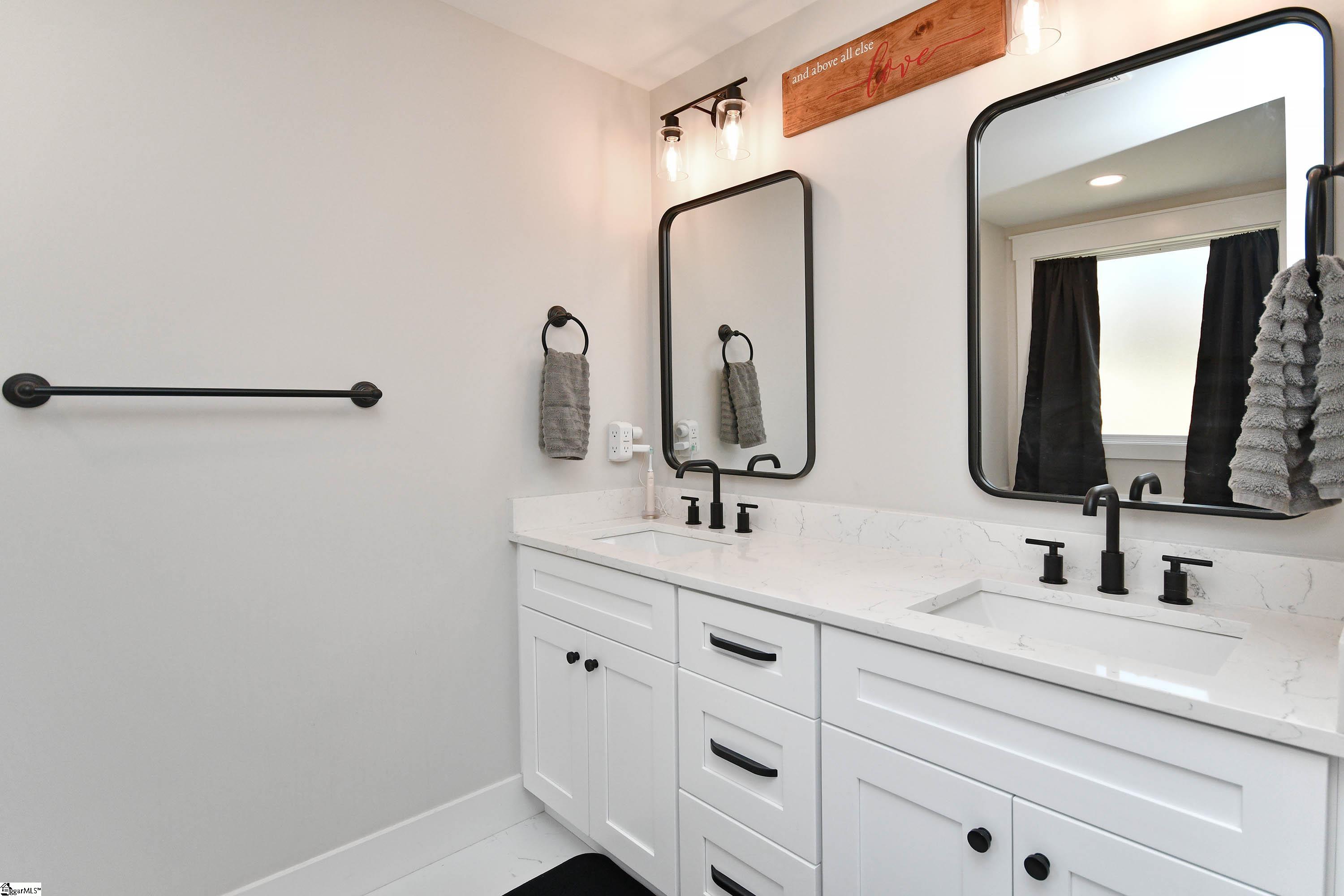 2398 Belhaven Road Anderson, SC 29621