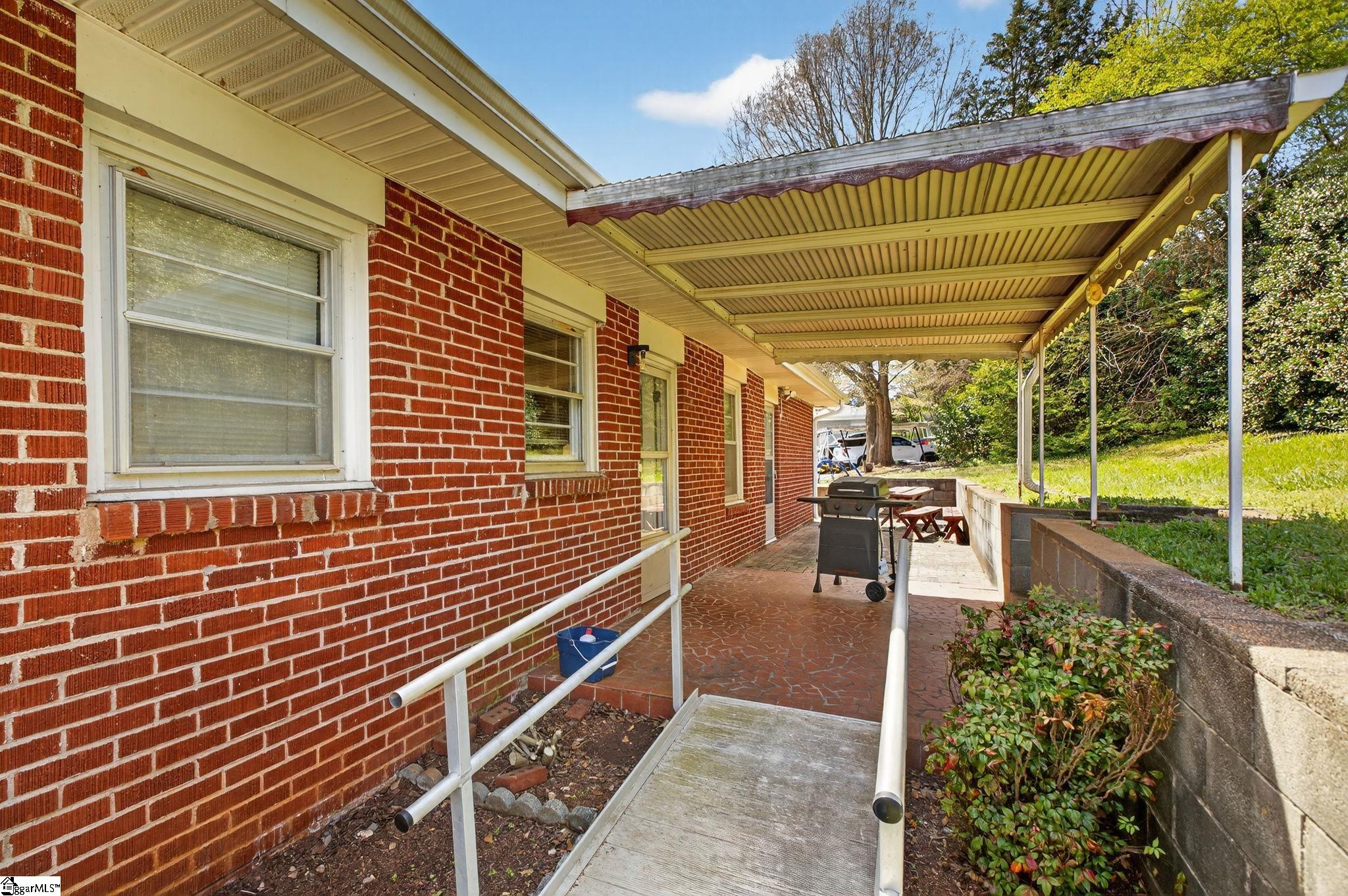 8 Abelia Drive Greenville, SC 29617
