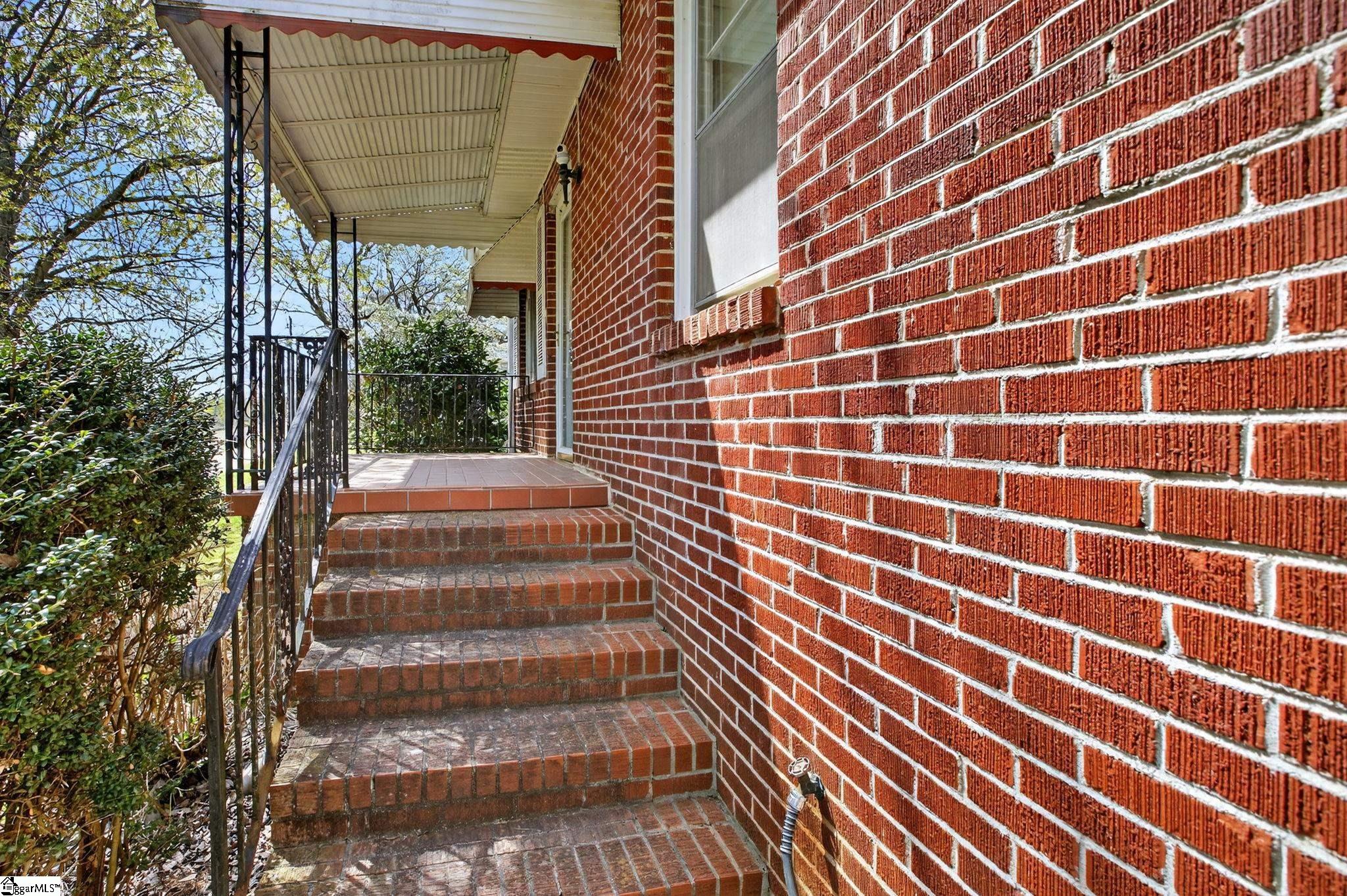 8 Abelia Drive Greenville, SC 29617
