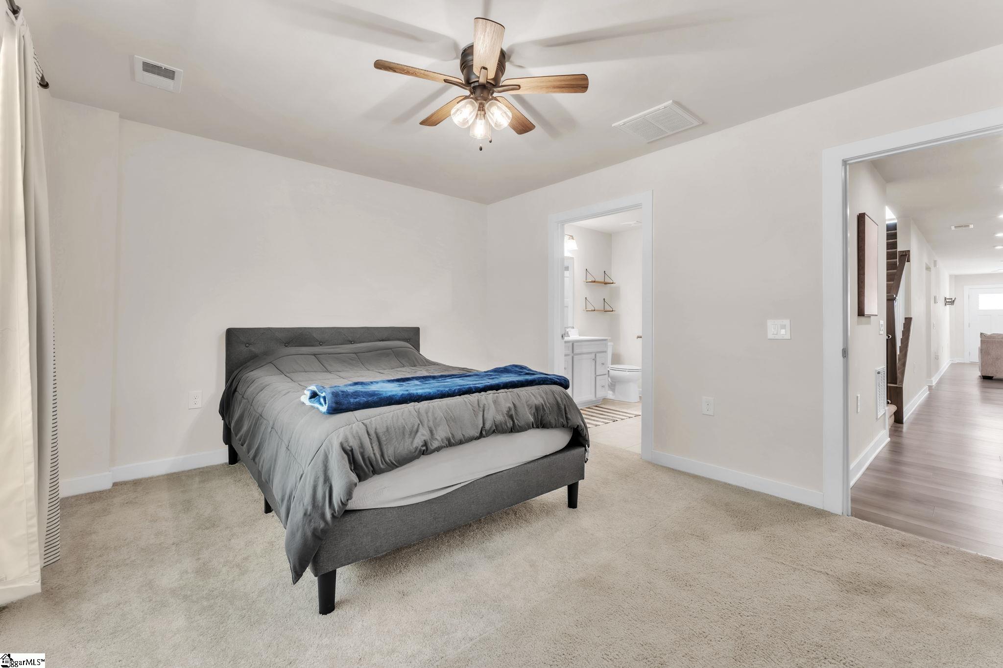 332 Kensley Drive Greenville, SC 29617