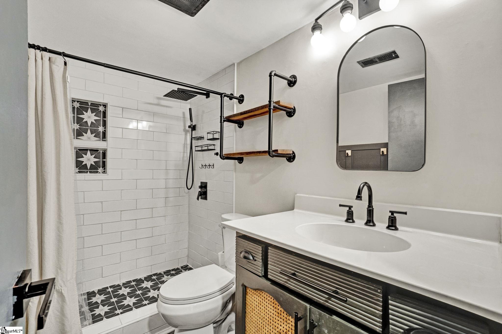311 W Earle Street UNIT Unit A5 Greenville, SC 29609