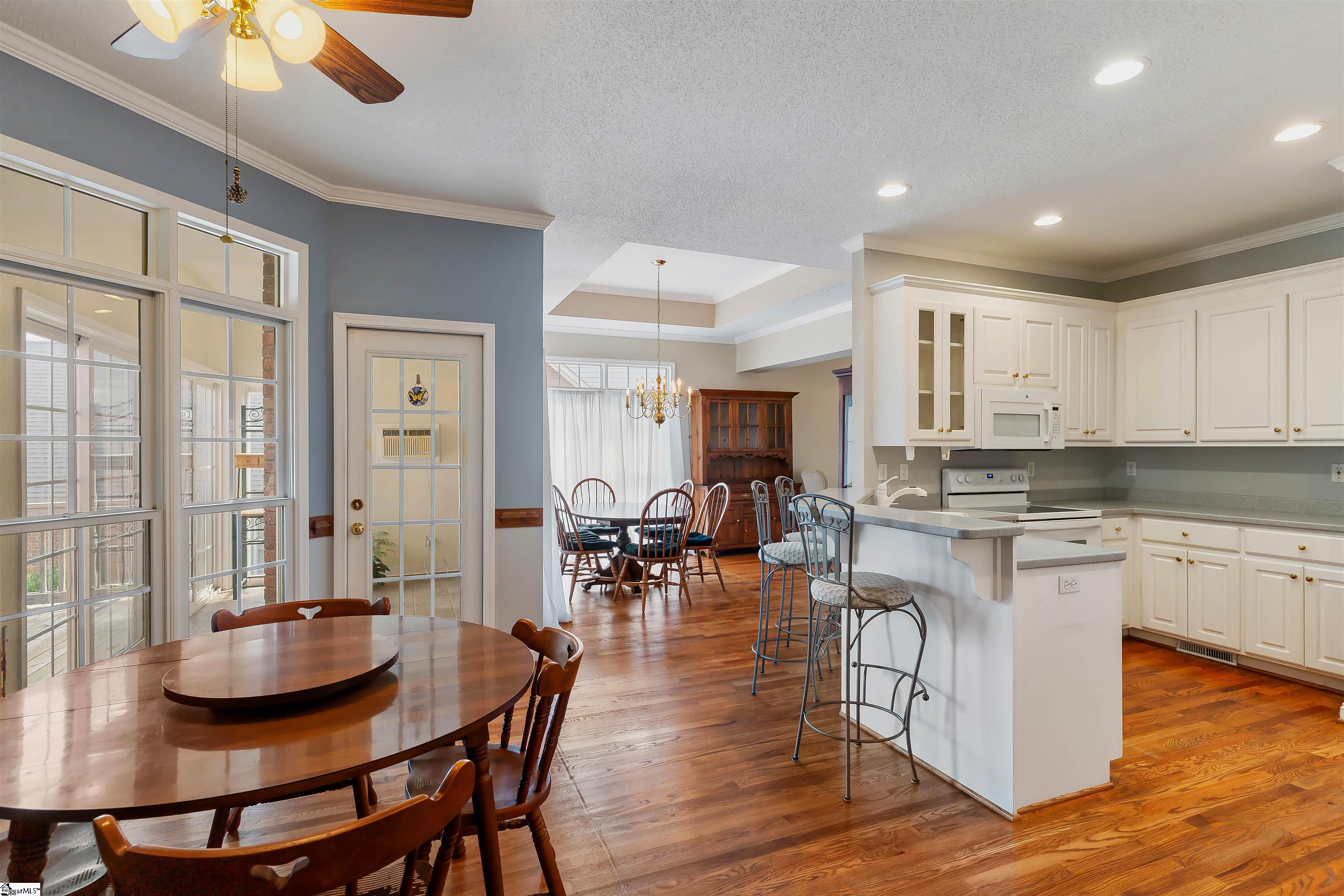 172 Roberts Meadow Loop Spartanburg, SC 29307-3166