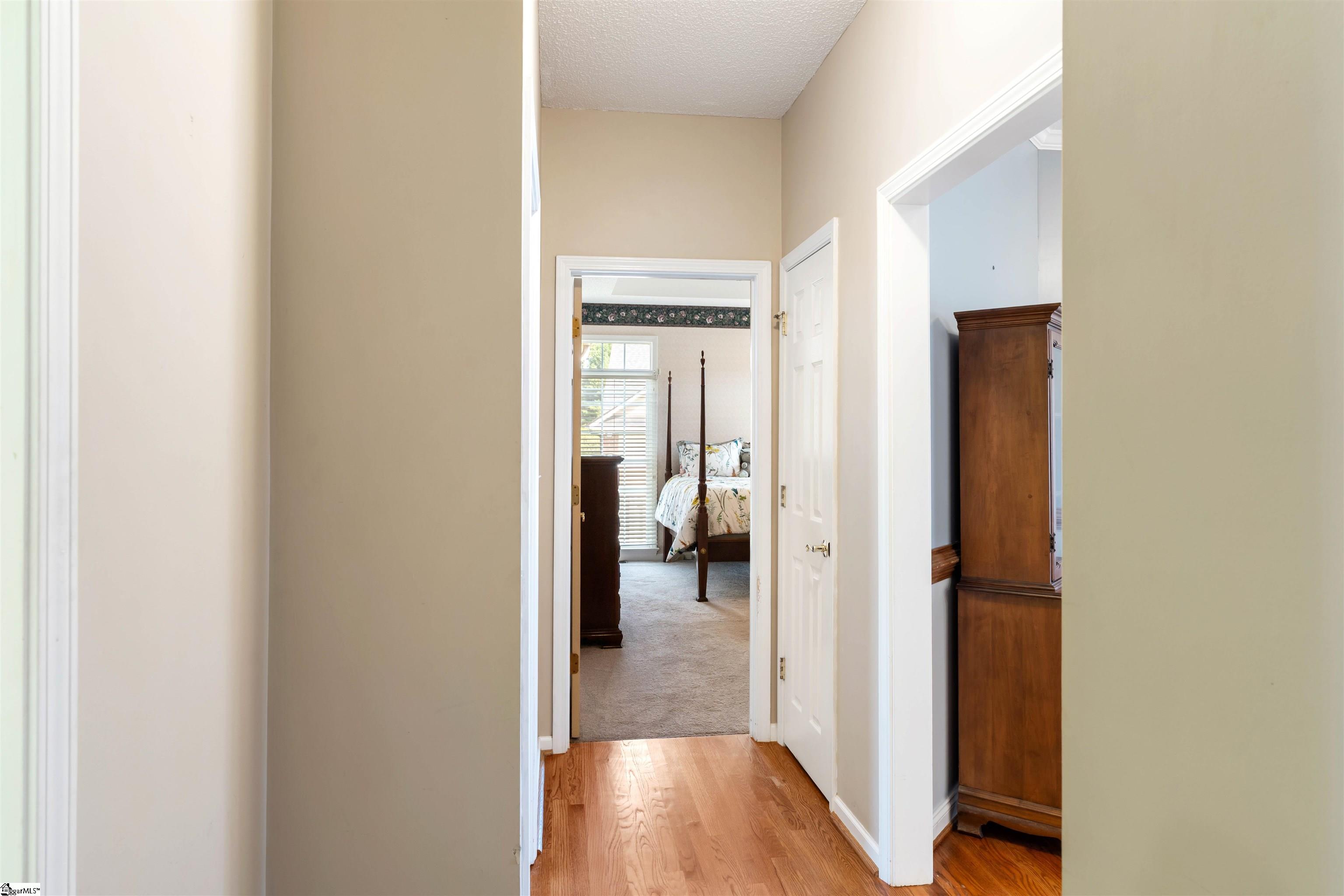 172 Roberts Meadow Loop Spartanburg, SC 29307-3166