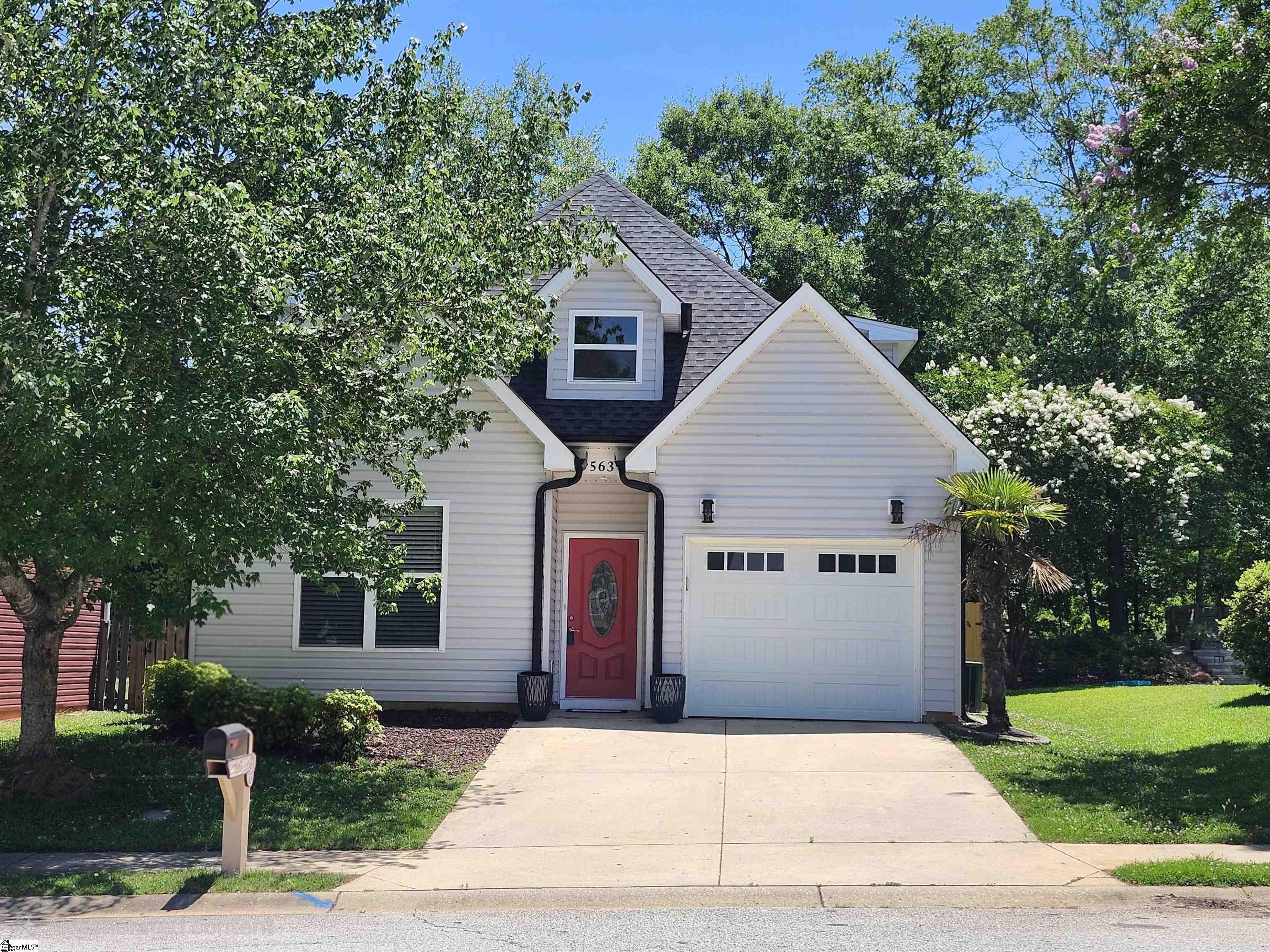 563 Clairidge Drive Boiling Springs, SC 29316