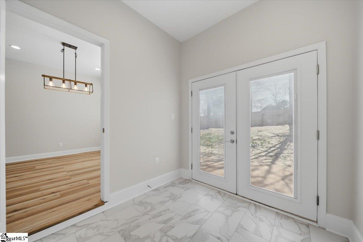 563 Clairidge Drive Boiling Springs, SC 29316