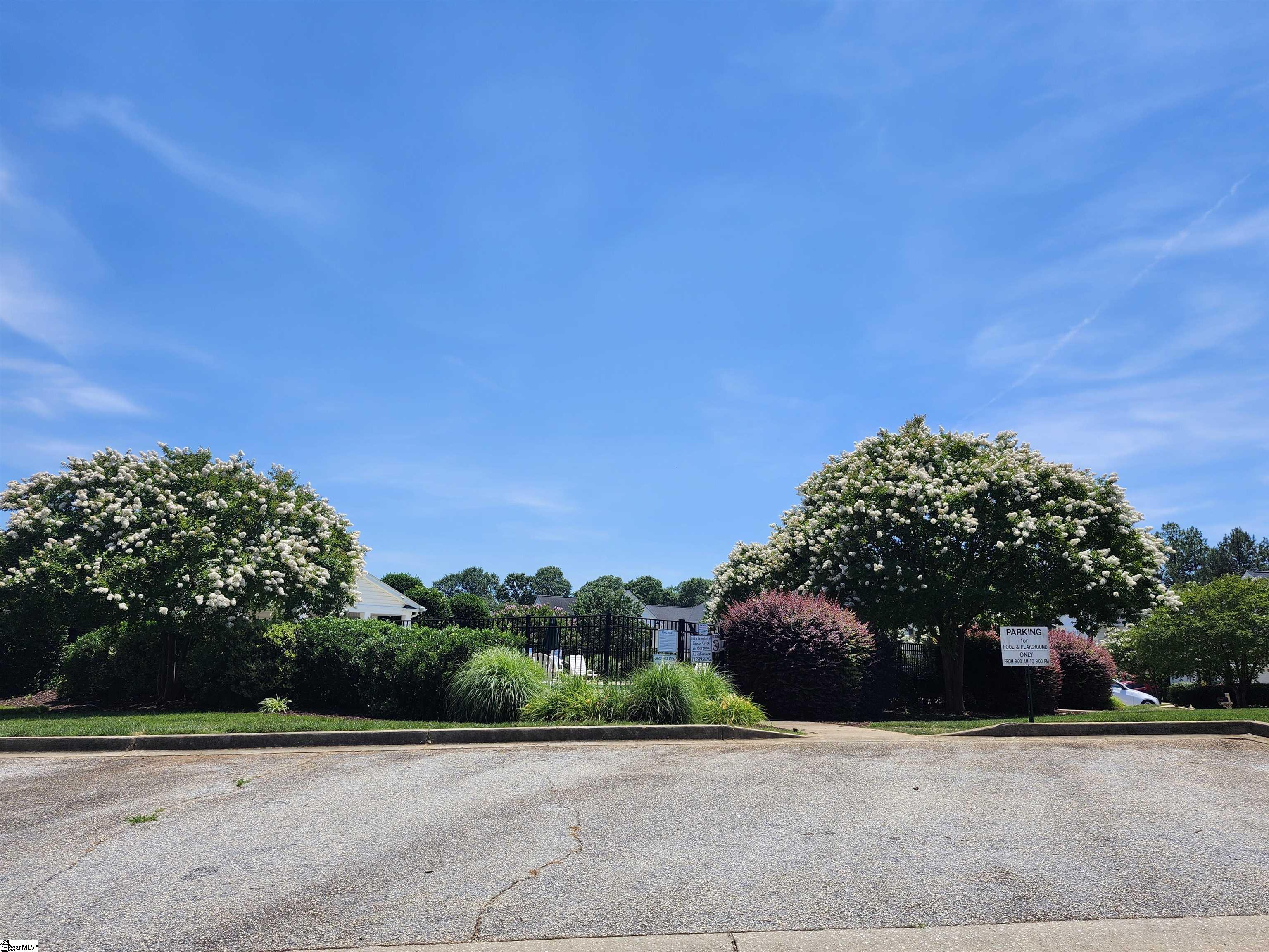 563 Clairidge Drive Boiling Springs, SC 29316