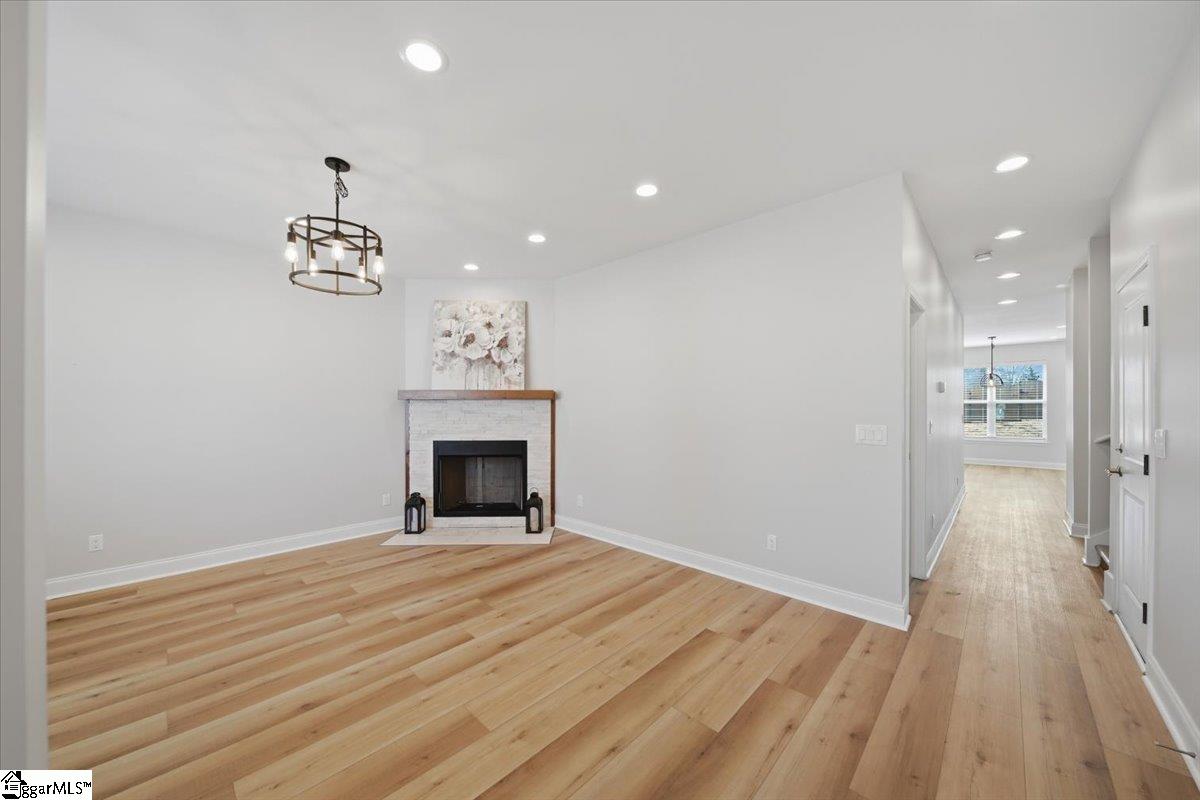 563 Clairidge Drive Boiling Springs, SC 29316