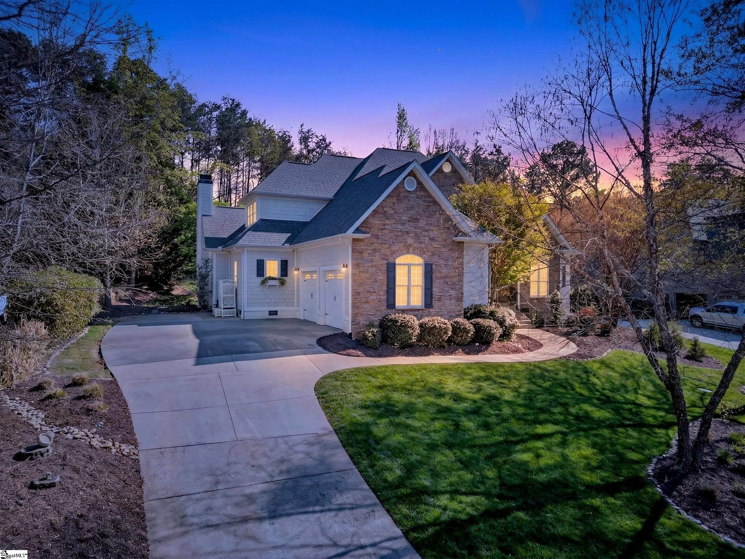 717 Black Wolf Run Spartanburg, SC 29306