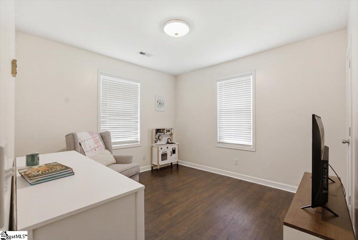 833 N Franklin Road Greenville, SC 29617