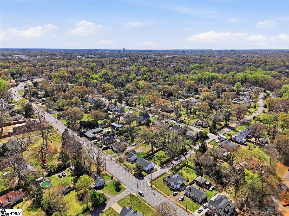 833 N Franklin Road Greenville, SC 29617