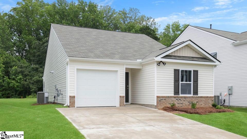 223 Deskin Lane Fountain Inn, SC 29644