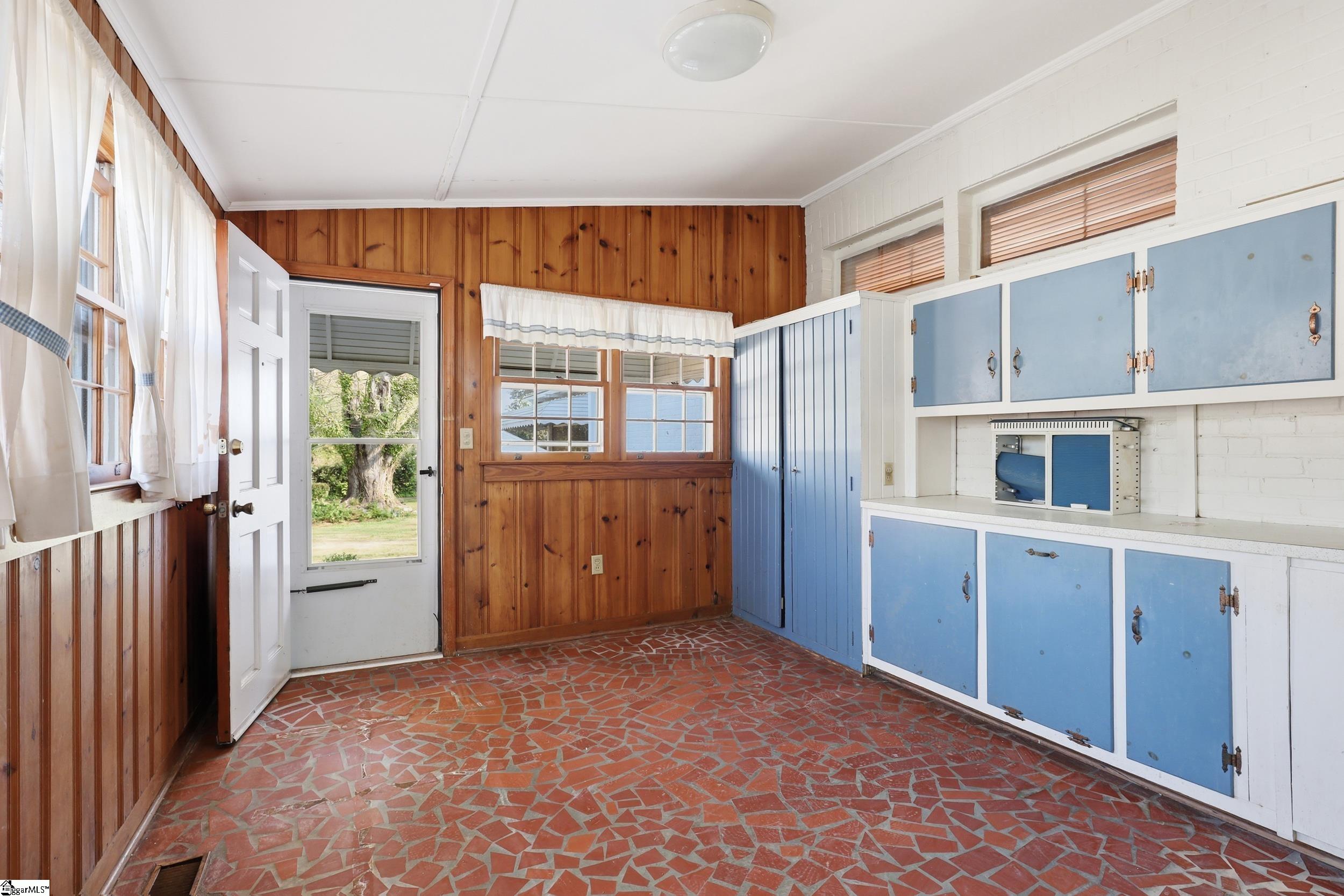 1805 Lindale Road Anderson, SC 29621