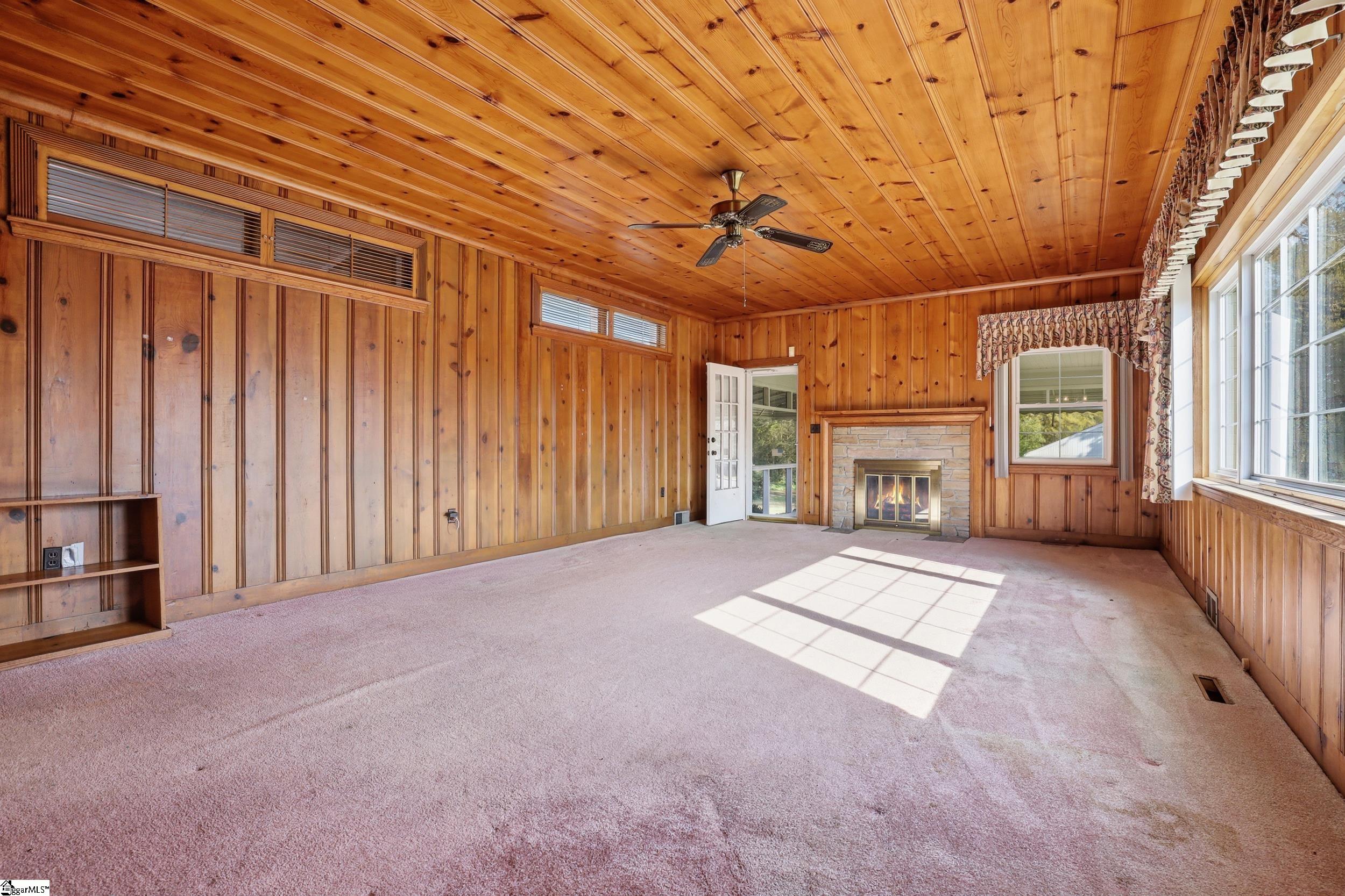 1805 Lindale Road Anderson, SC 29621