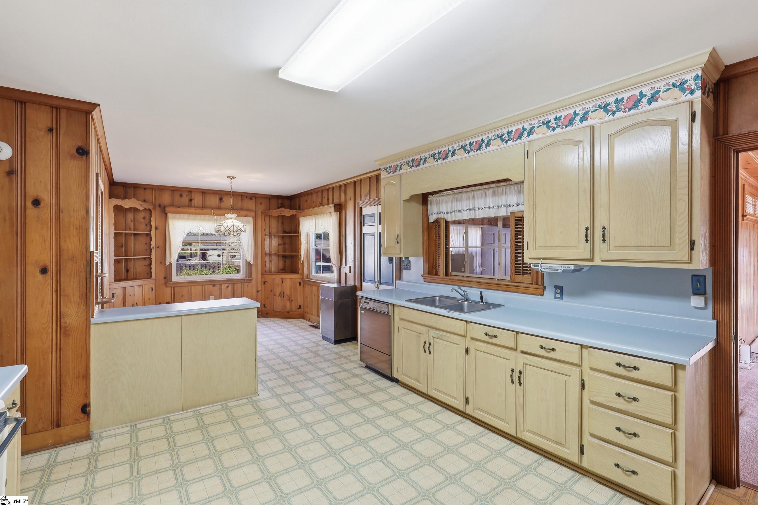 1805 Lindale Road Anderson, SC 29621