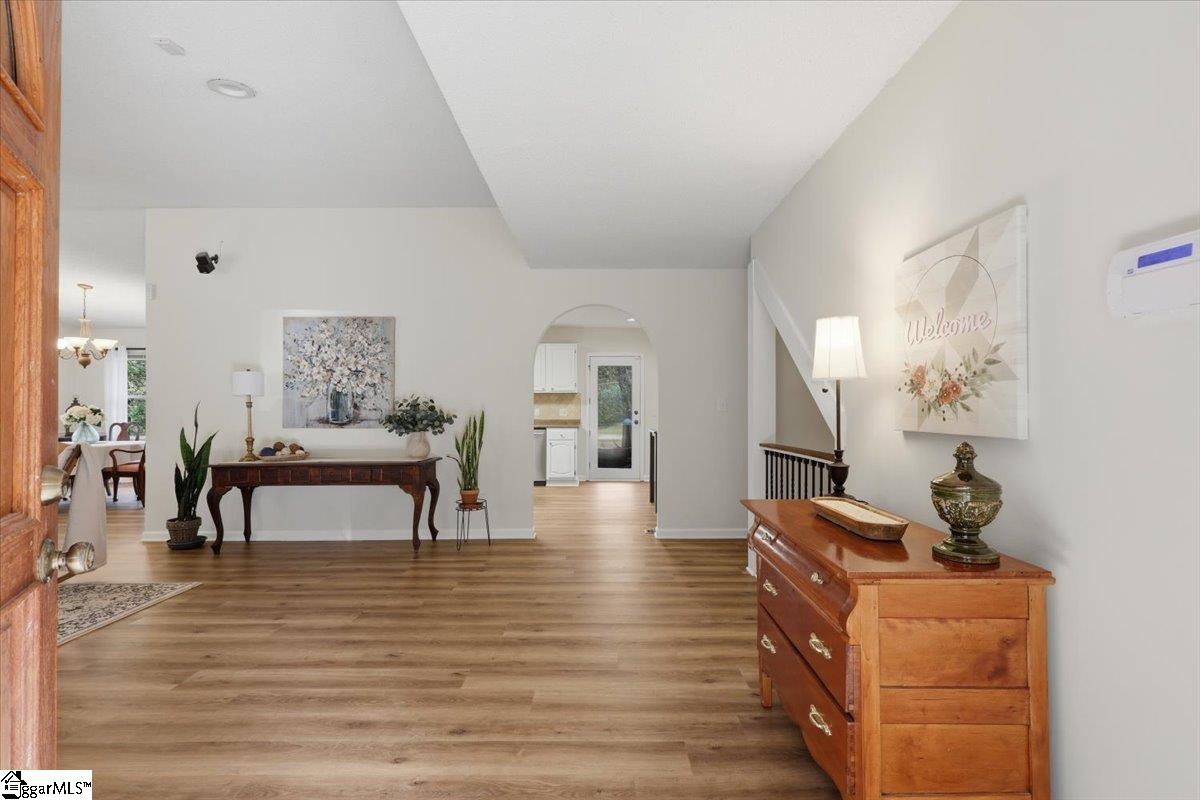 90 Southwood Drive, Greenville, SC, 29605