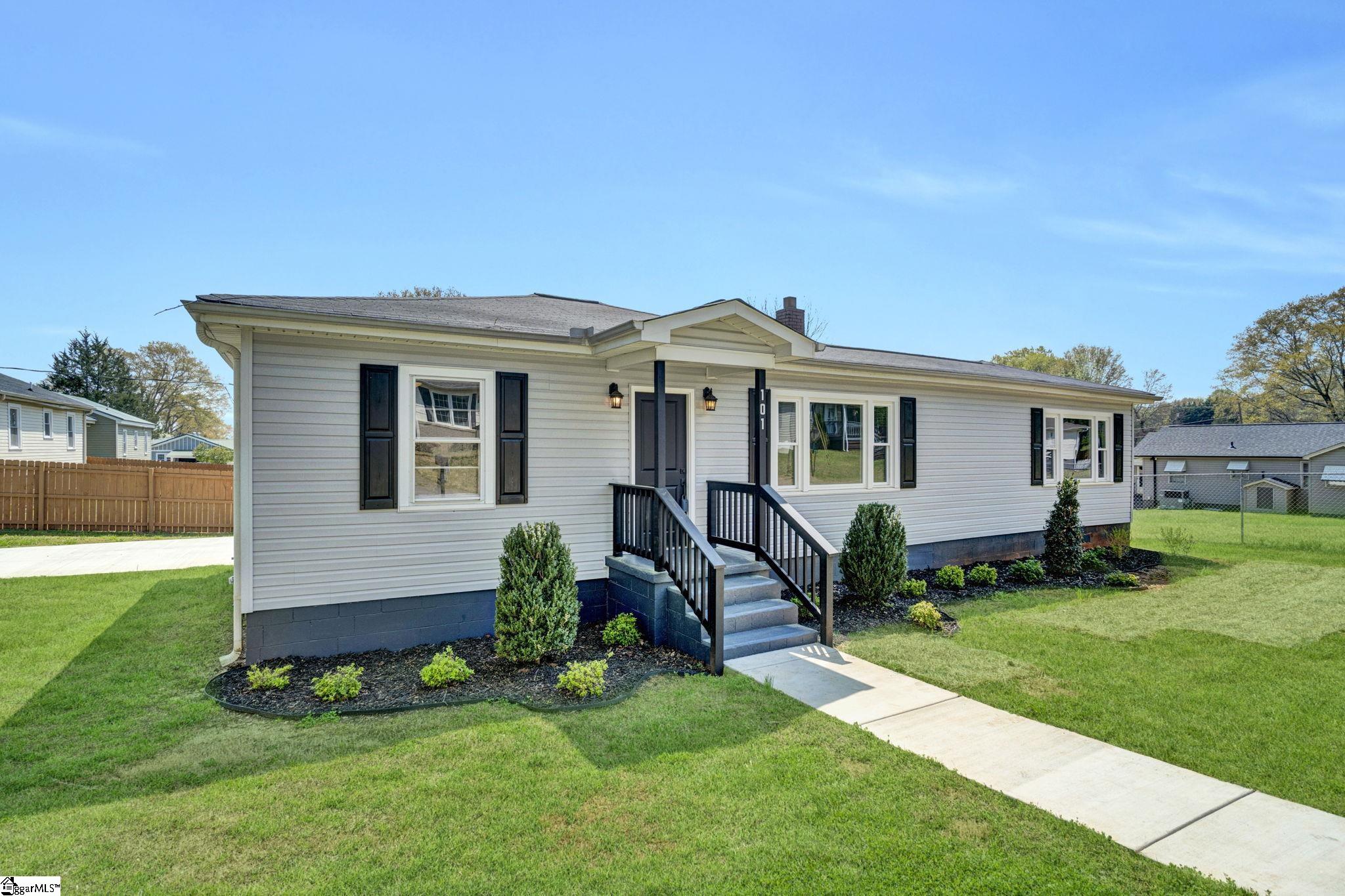 101 Mark Street, Easley, SC, 29640