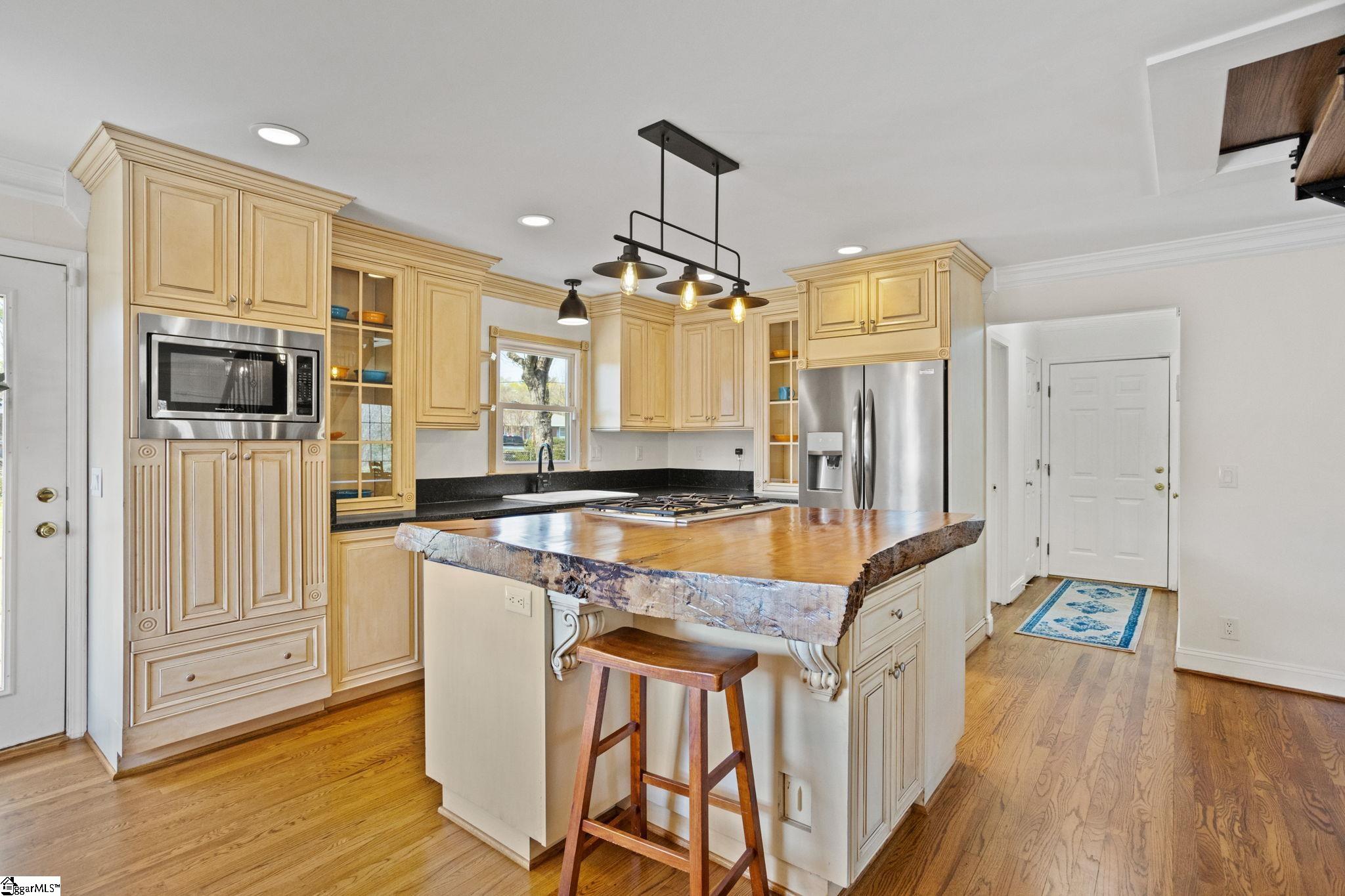 16 Spring Forest Court, Greenville, SC, 29615