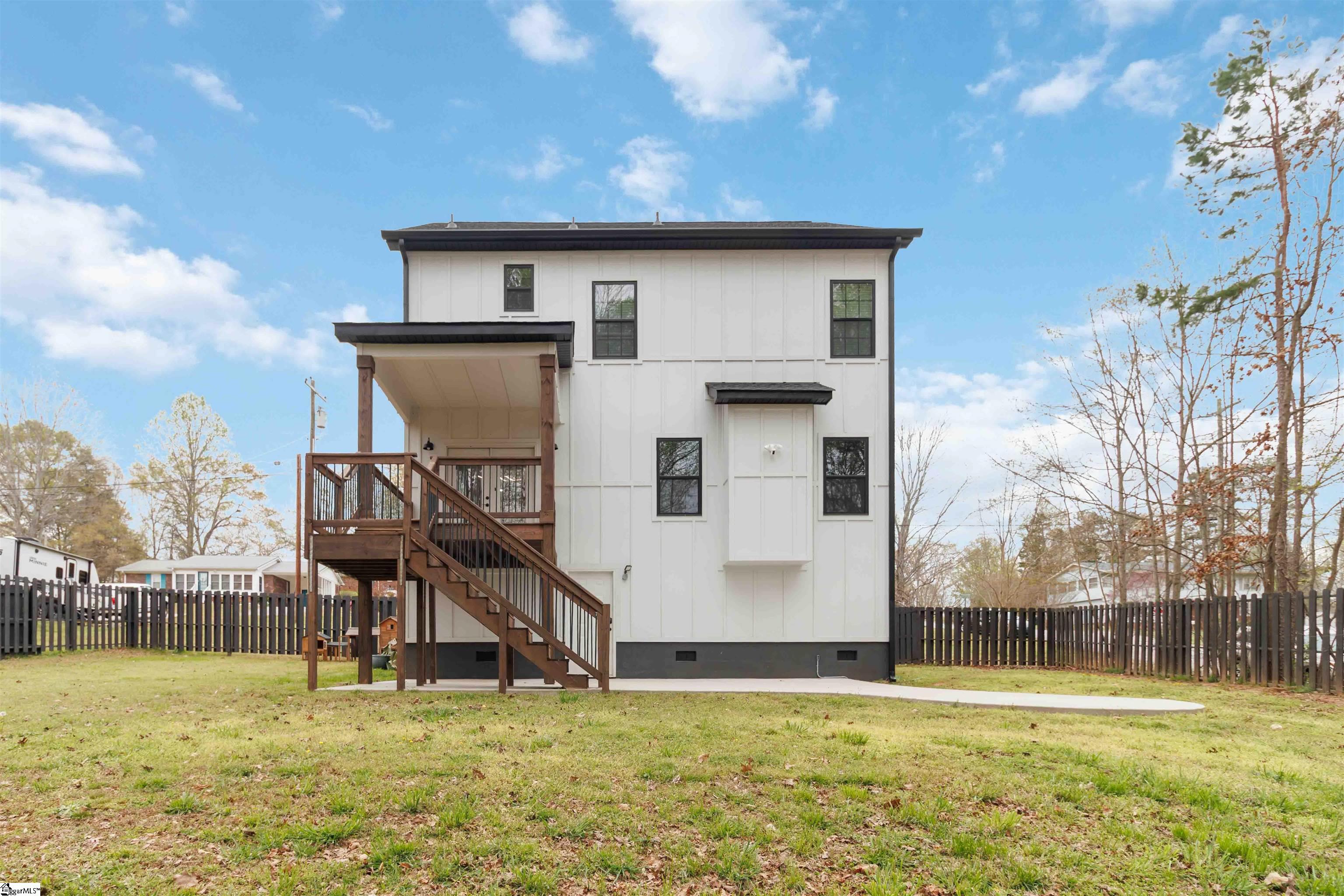 128 Rockmont Road Easley, SC 29640
