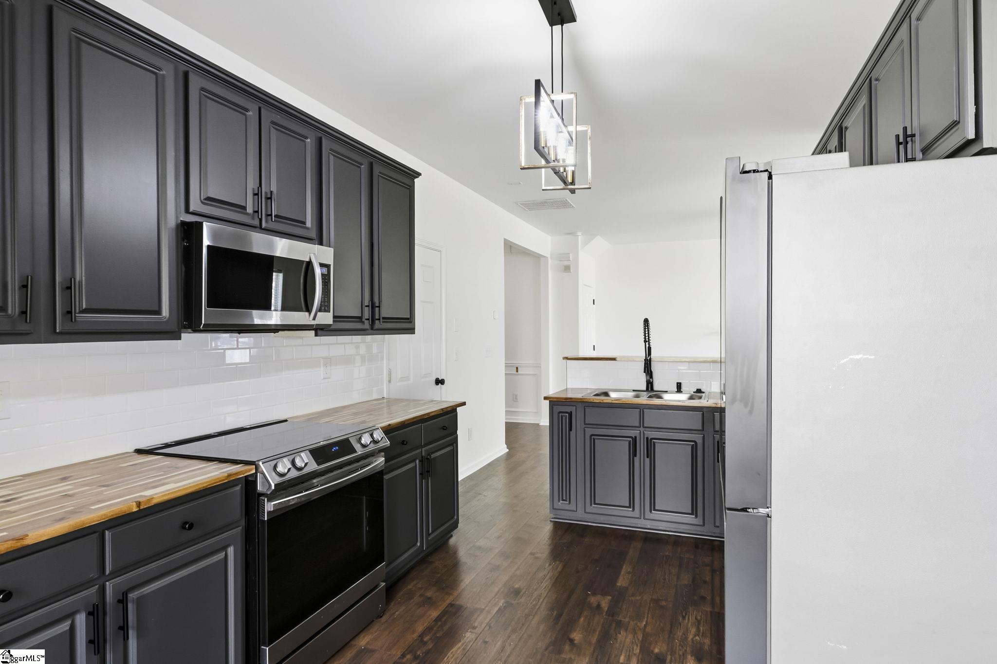 7 Ridgebrook Way Greenville, SC 29605