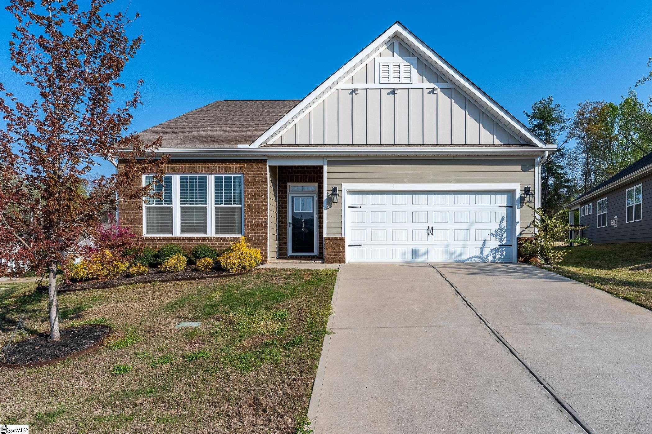 516 Raleighwood Lane Simpsonville, SC 29681
