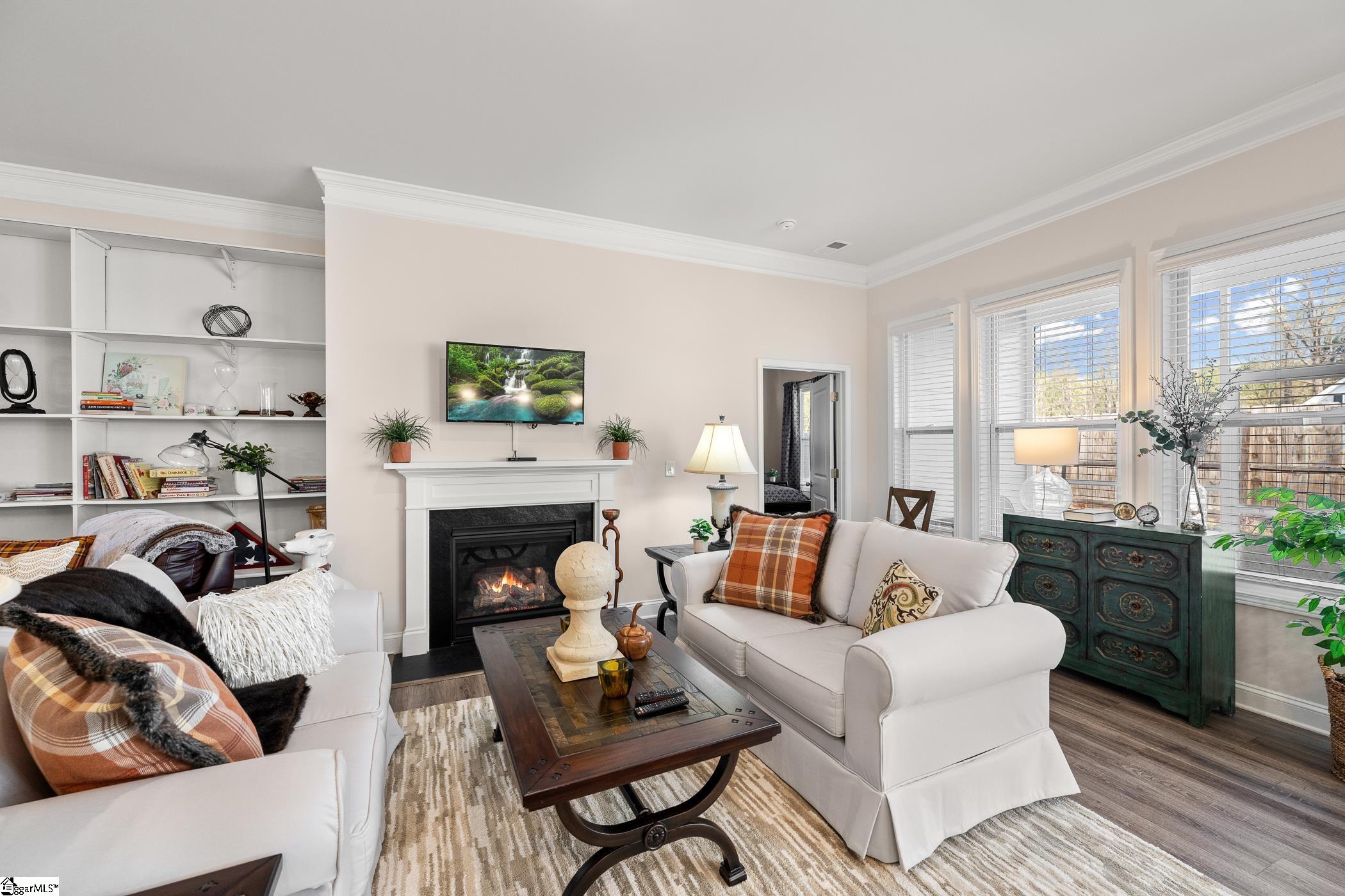 516 Raleighwood Lane Simpsonville, SC 29681