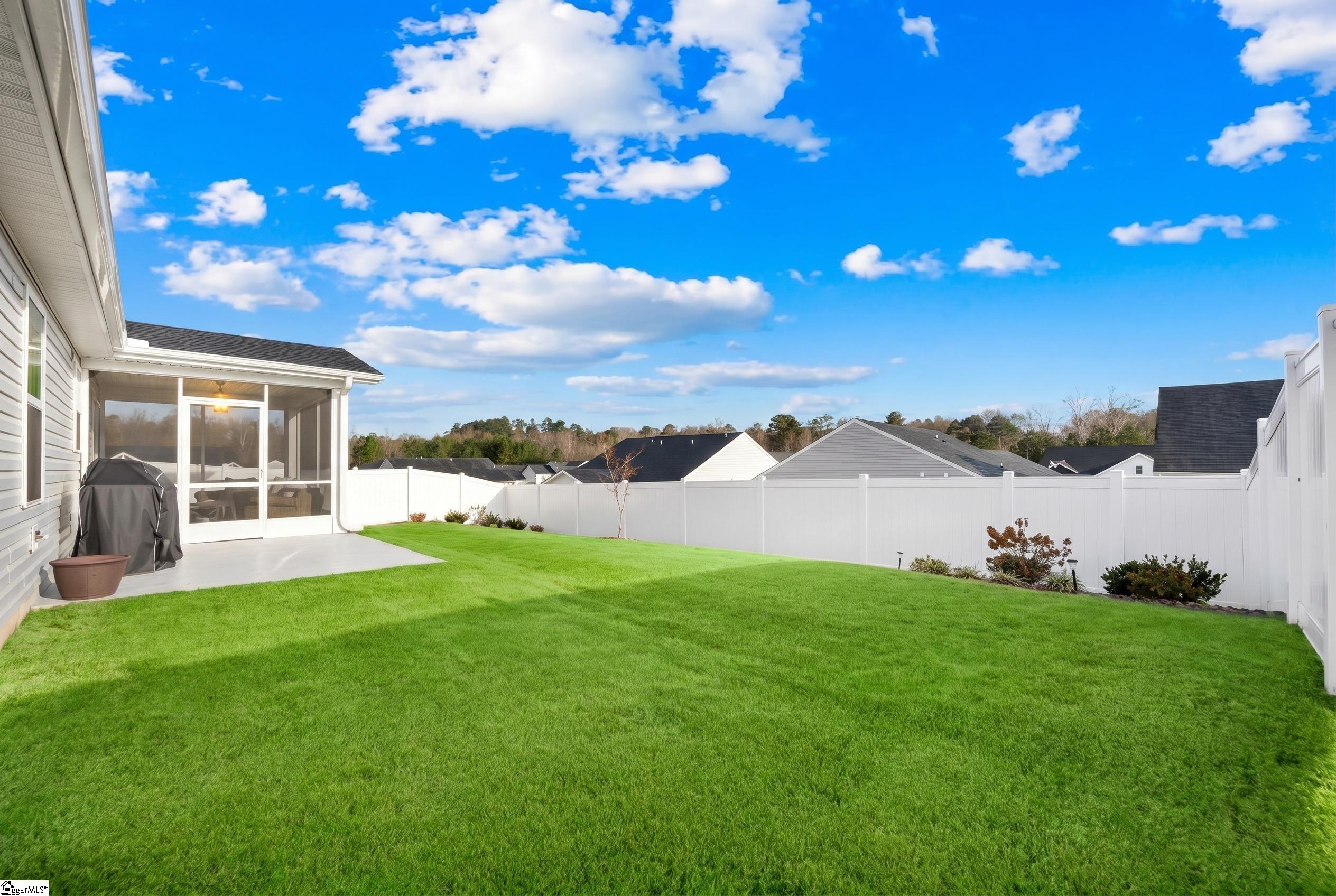 2315 Caffry Lane Boiling Springs, SC 29316-9355