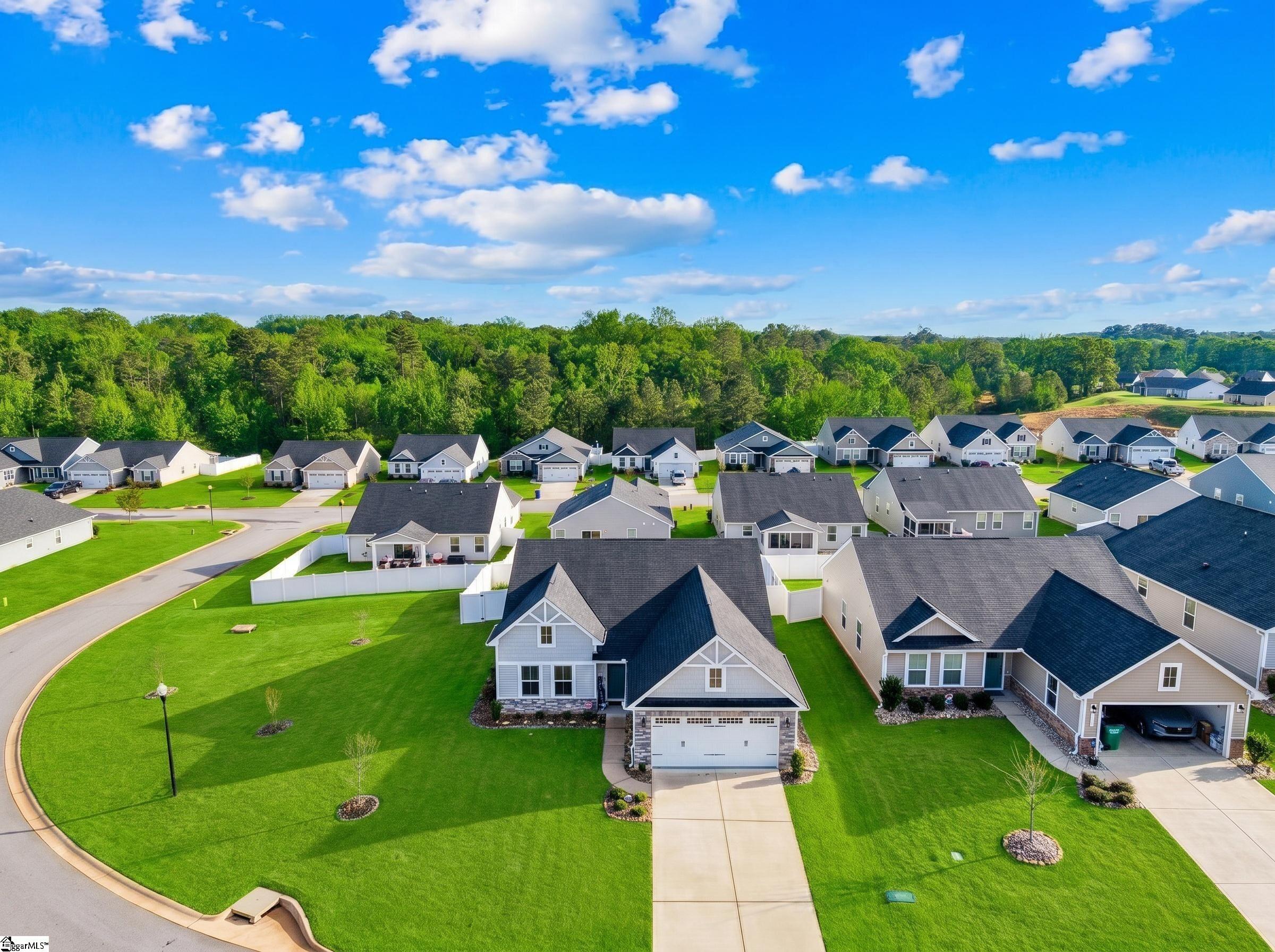 2315 Caffry Lane Boiling Springs, SC 29316-9355