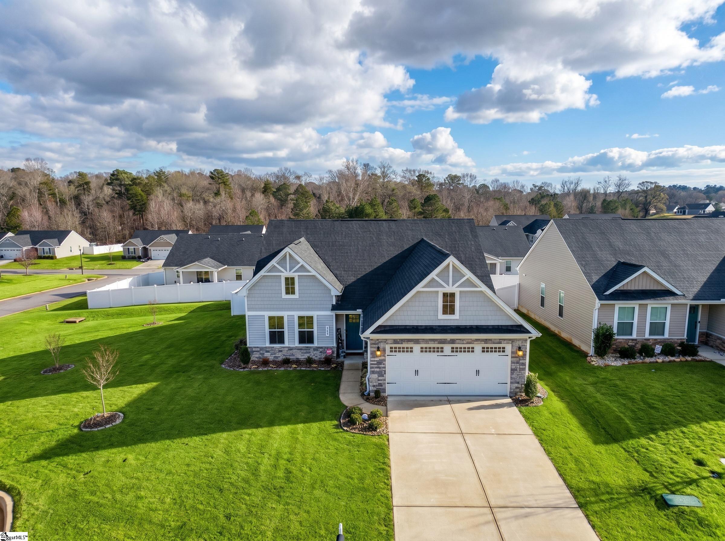 2315 Caffry Lane Boiling Springs, SC 29316-9355