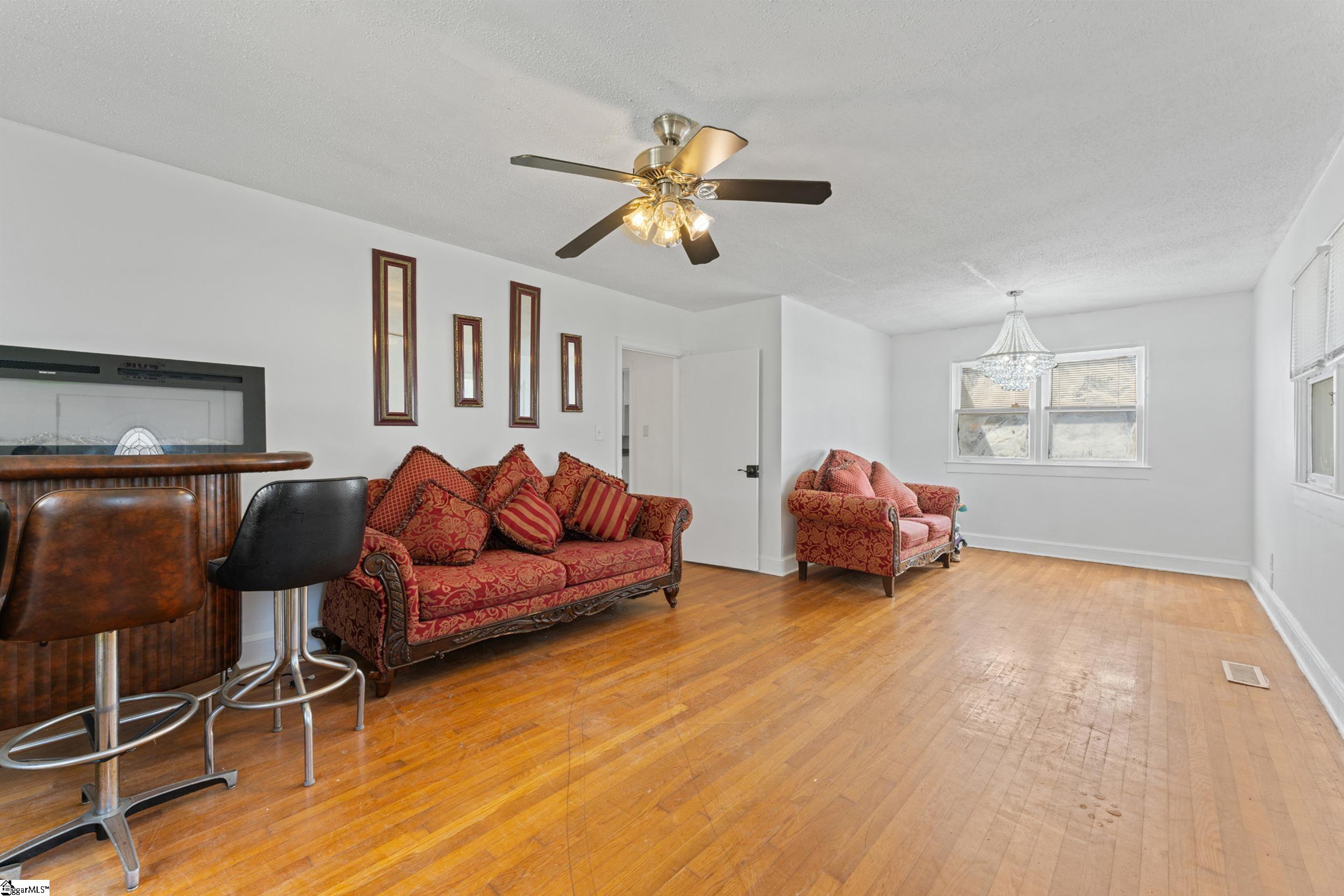 162 Watkins Court Spartanburg, SC 29301