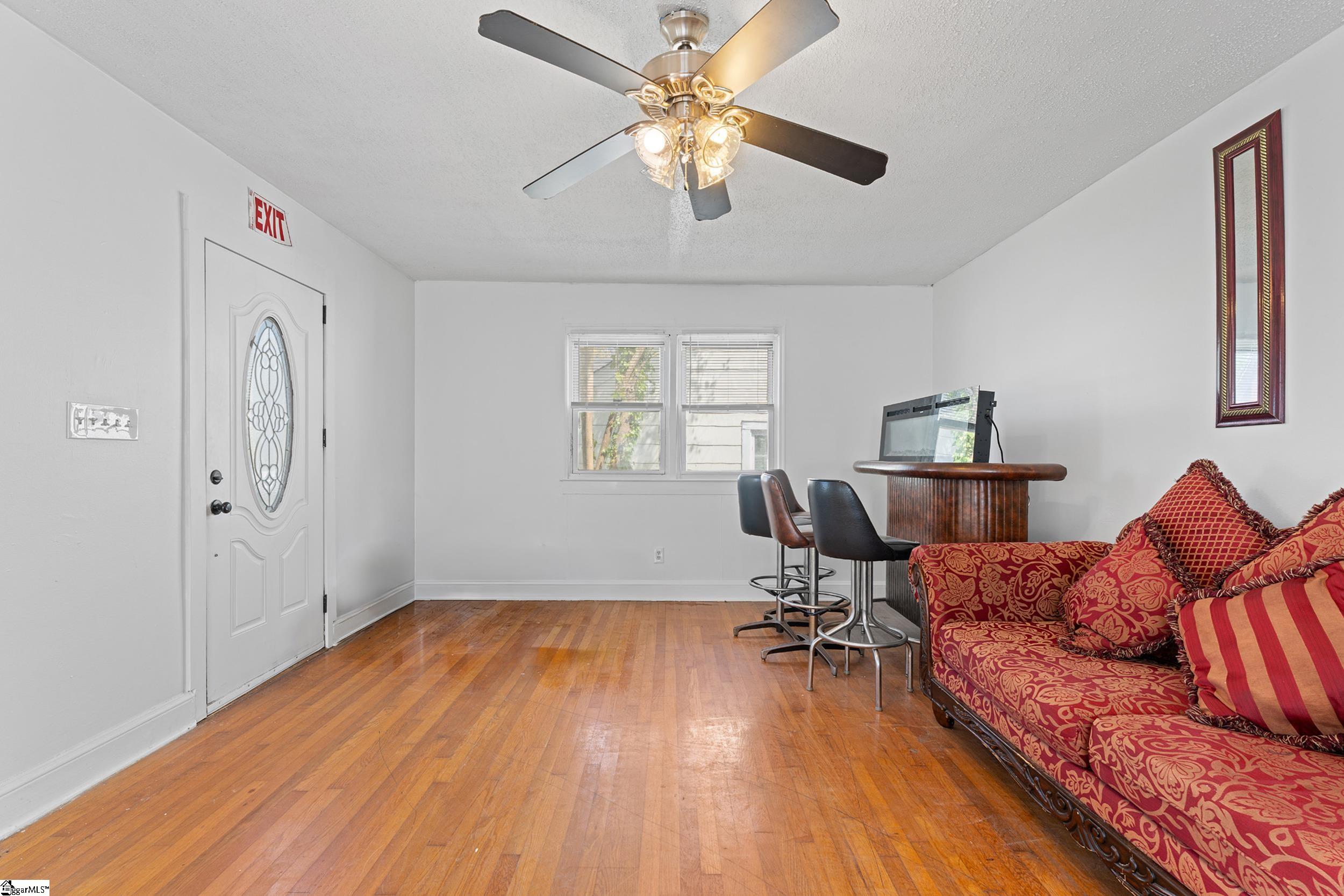 162 Watkins Court Spartanburg, SC 29301