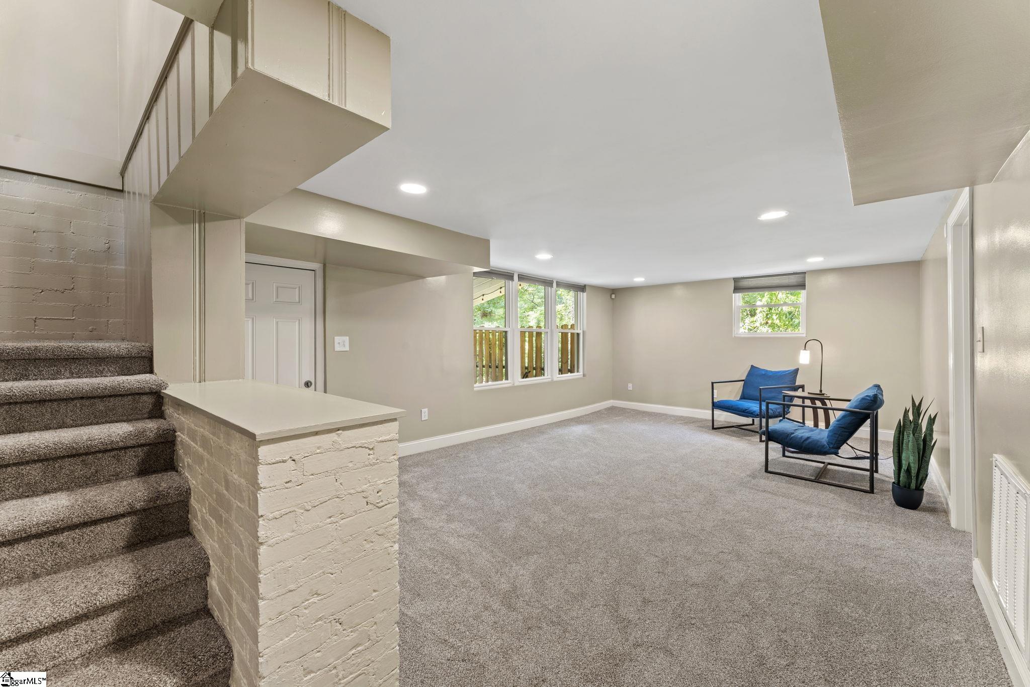 119 W Victoria Road Spartanburg, SC 29301